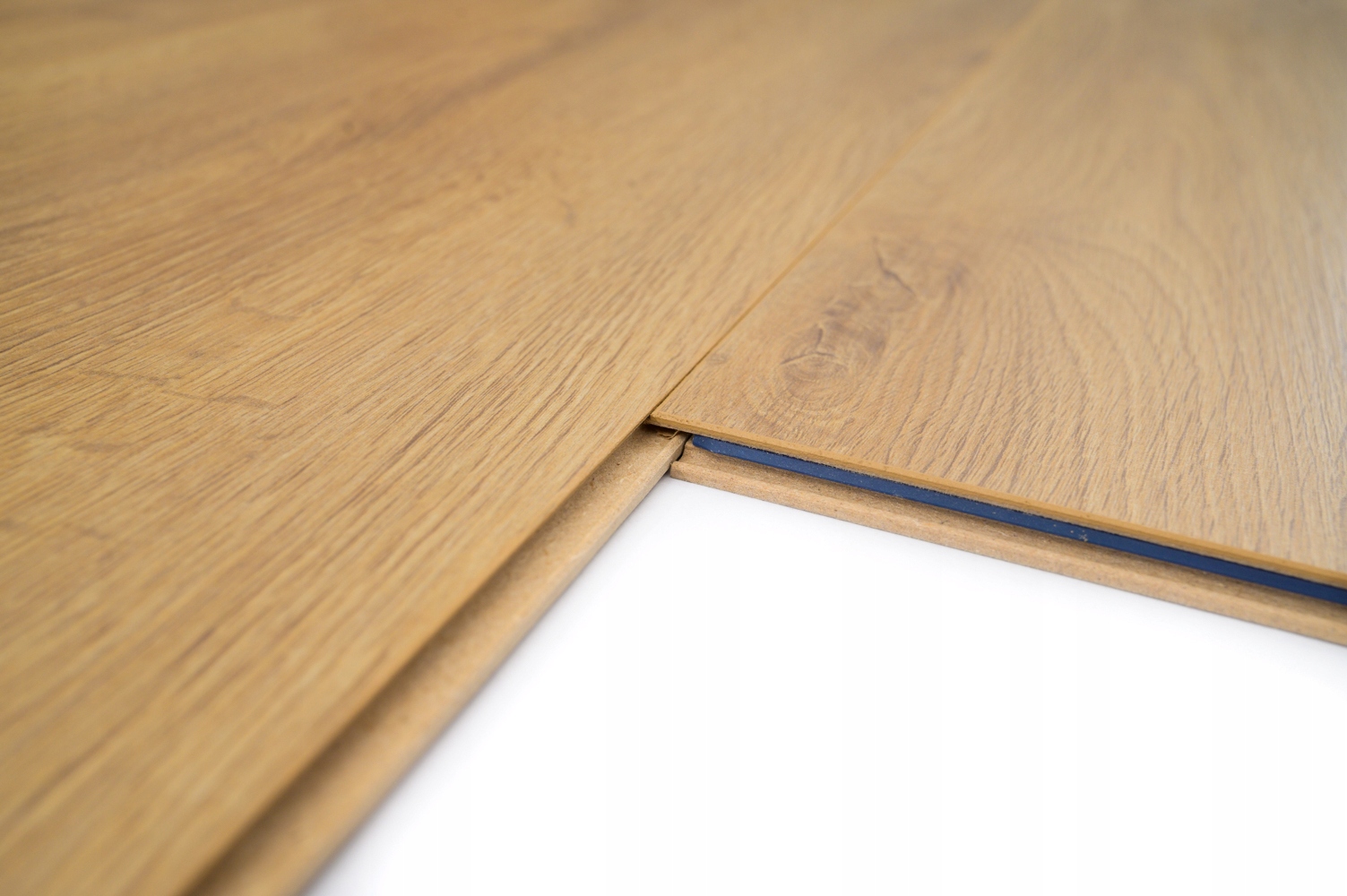 PANELE PODŁOGOWE KRONOTEX AC4 8MM SZER 24CM V4 Liczba m² w opakowaniu 1