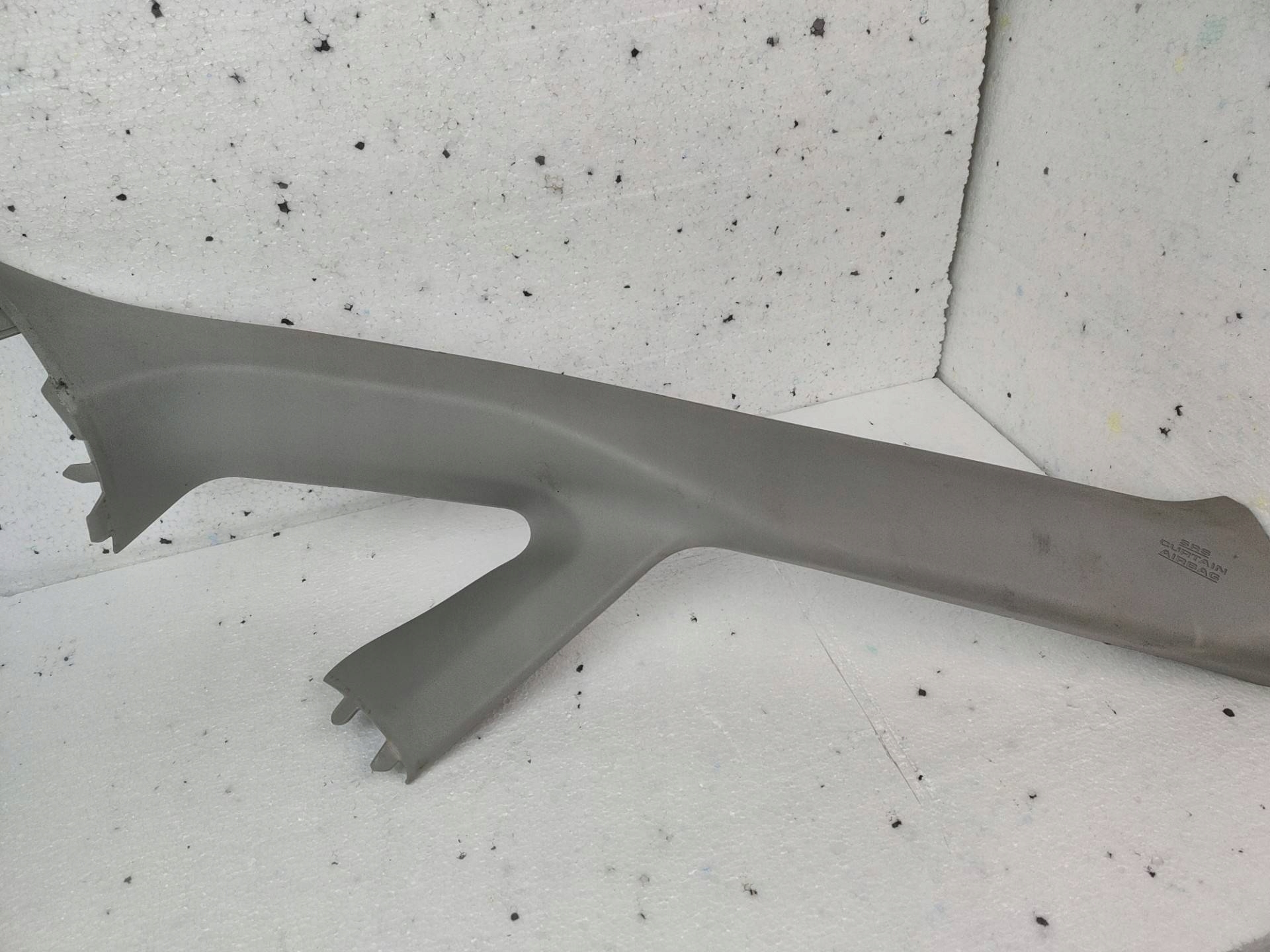 upholstery slupka front right side Toyota Prius 3 facelift 2011