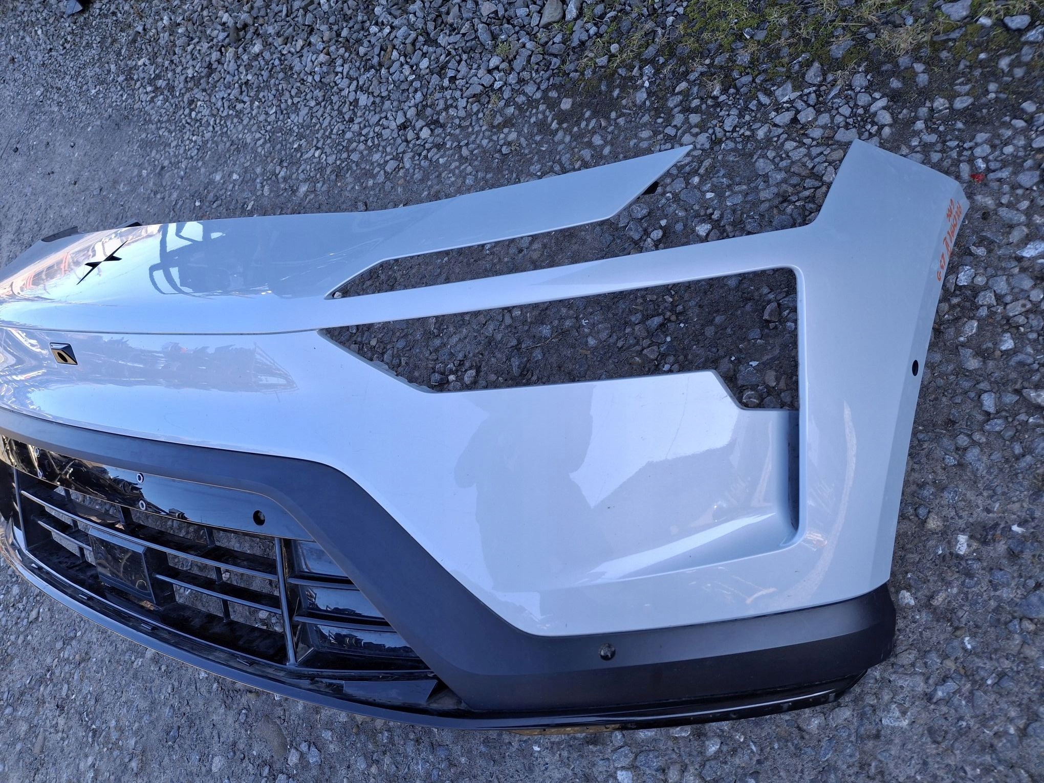 front bumper POLESTAR 4 IV 2023R->