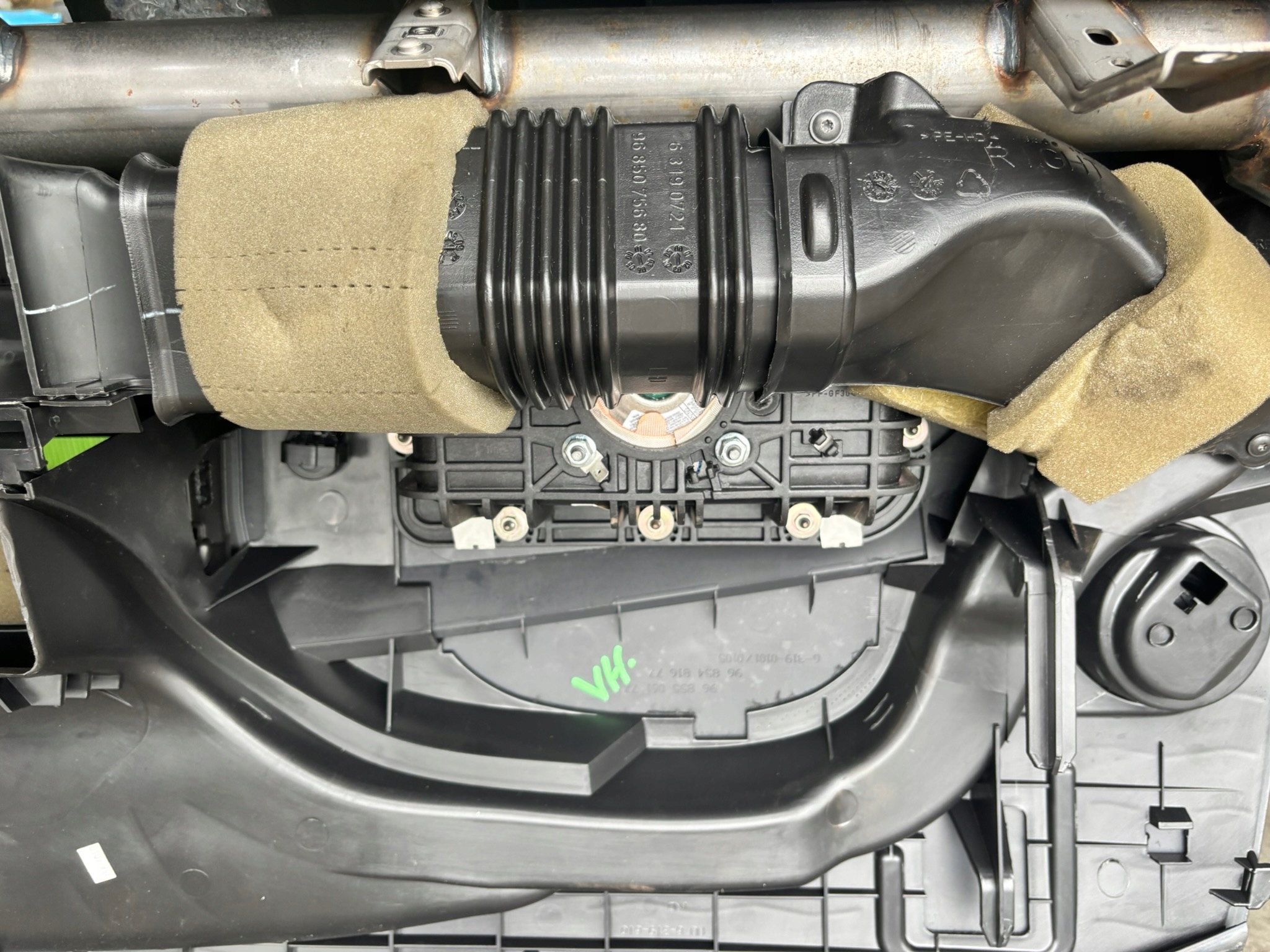 торпеда peugeot 3008 и