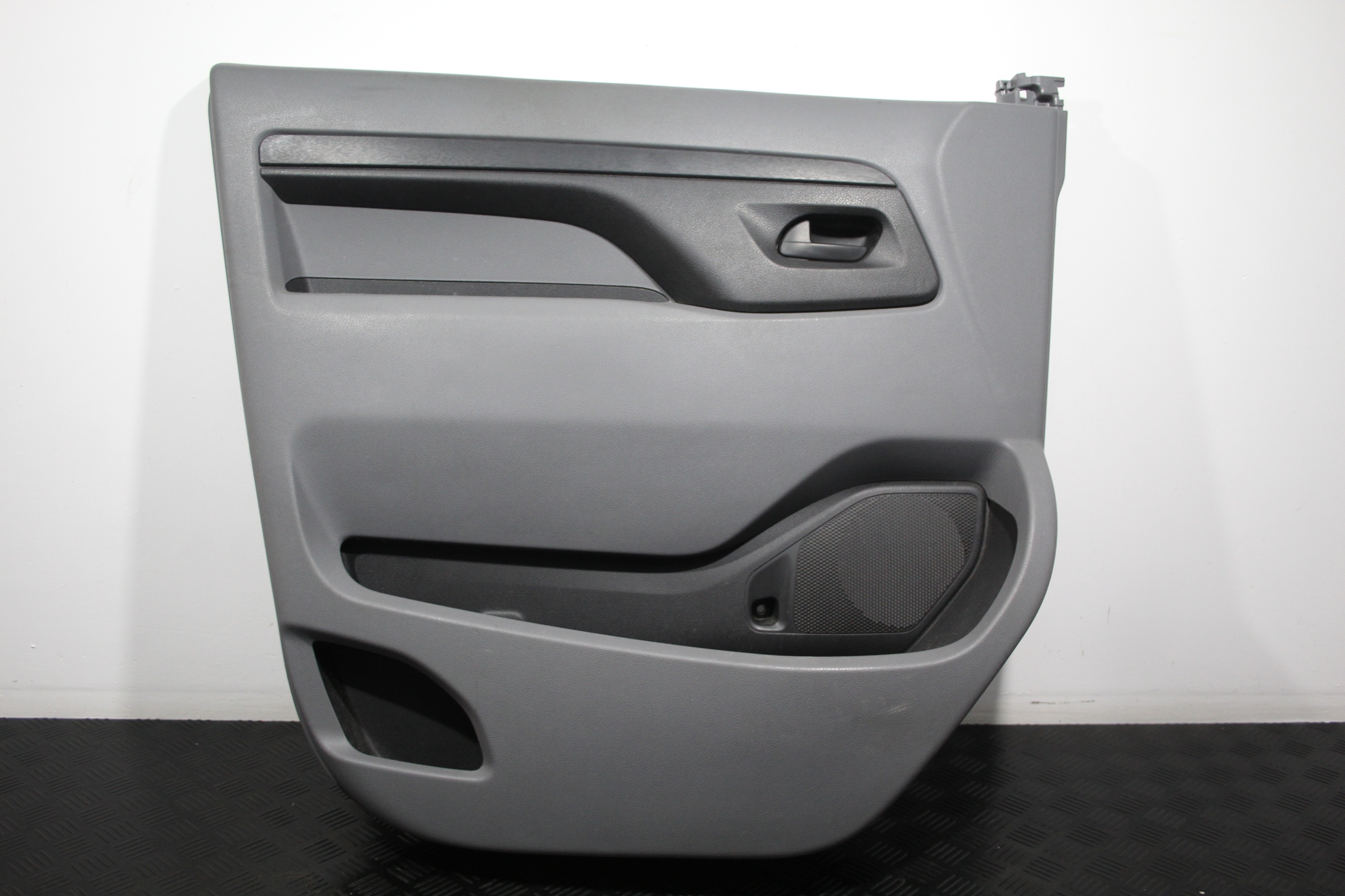 upholstery side door left front TRAVELLER EXPERT III 3