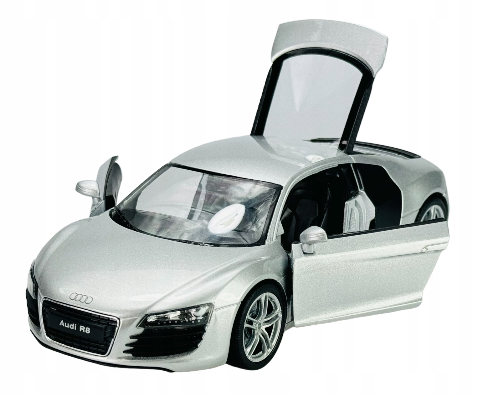 Audi R8 model v měřítku 1:24 Welly stříbrný