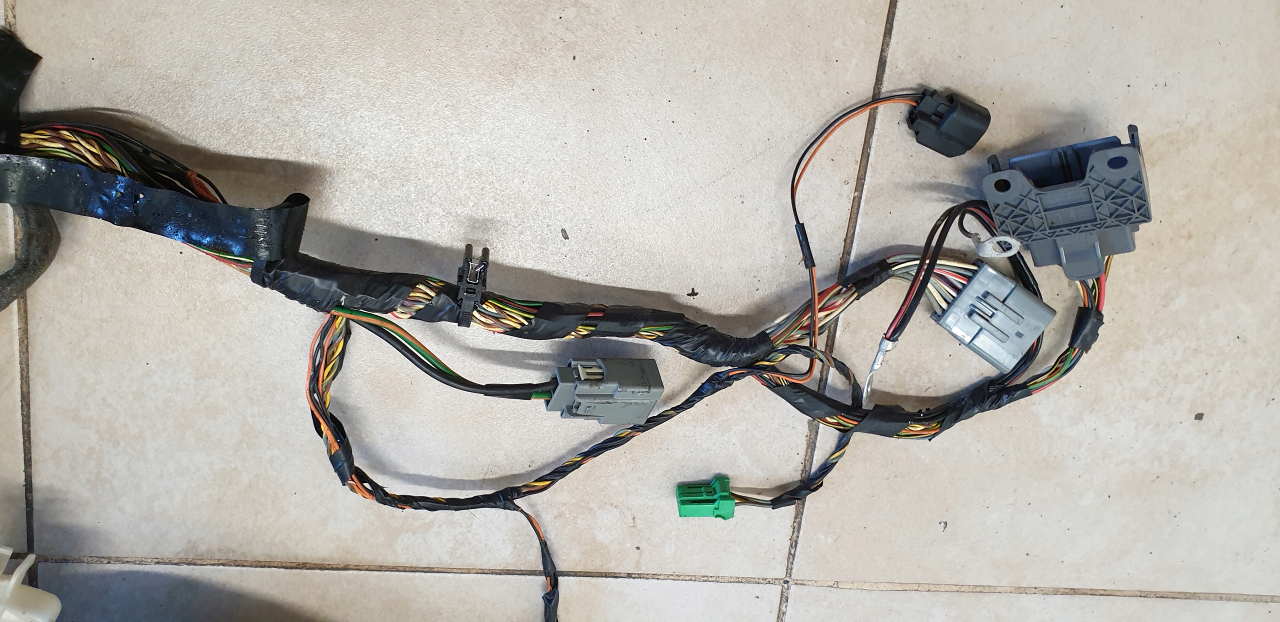 bundle wiring cables WTYCZKI VOLVO C30 C-30 1.6 D OE EU