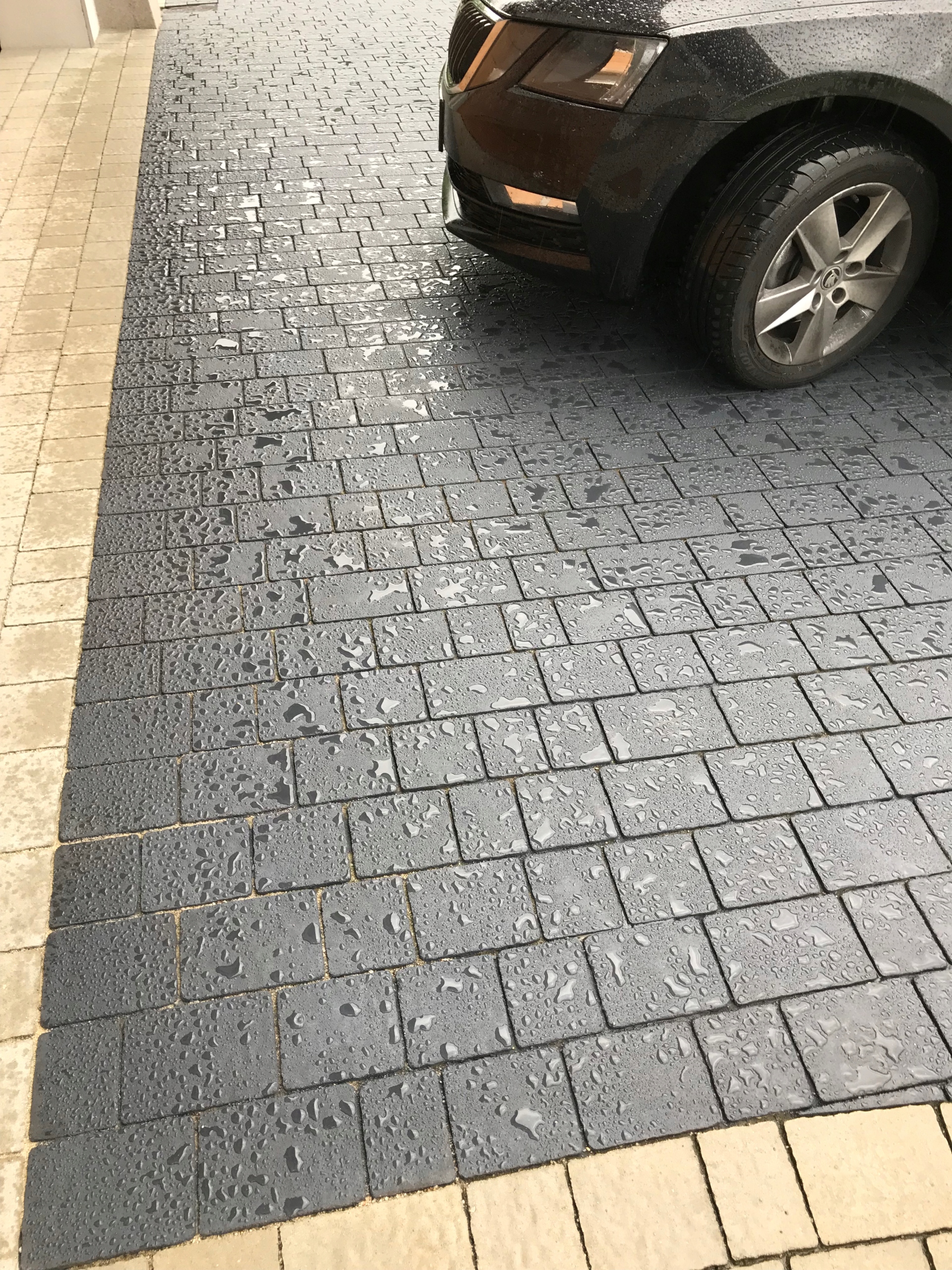 LAKMA SILBRUK KOLOR Impregnat do Kostki Brukowej Odporny Brązowy Ciemny 1L Kod producenta Silbruk brązowy ciemny 1L