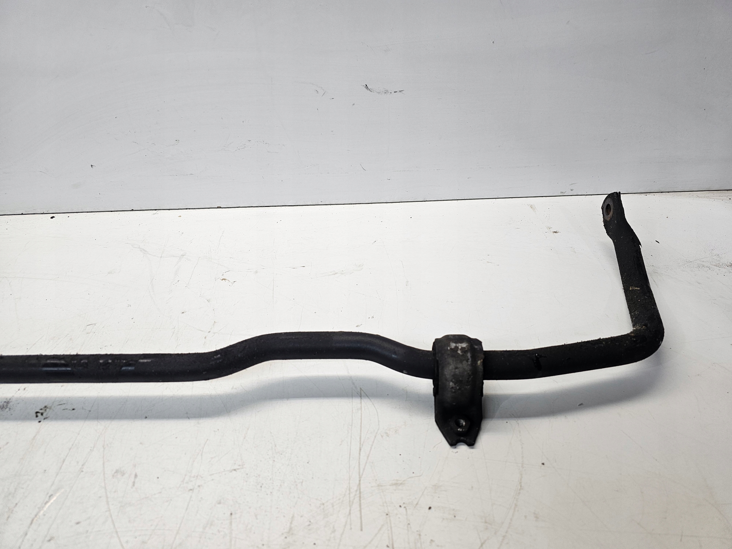 stabilisator hinterachse AUDI A3 8V VW 5Q0411303N