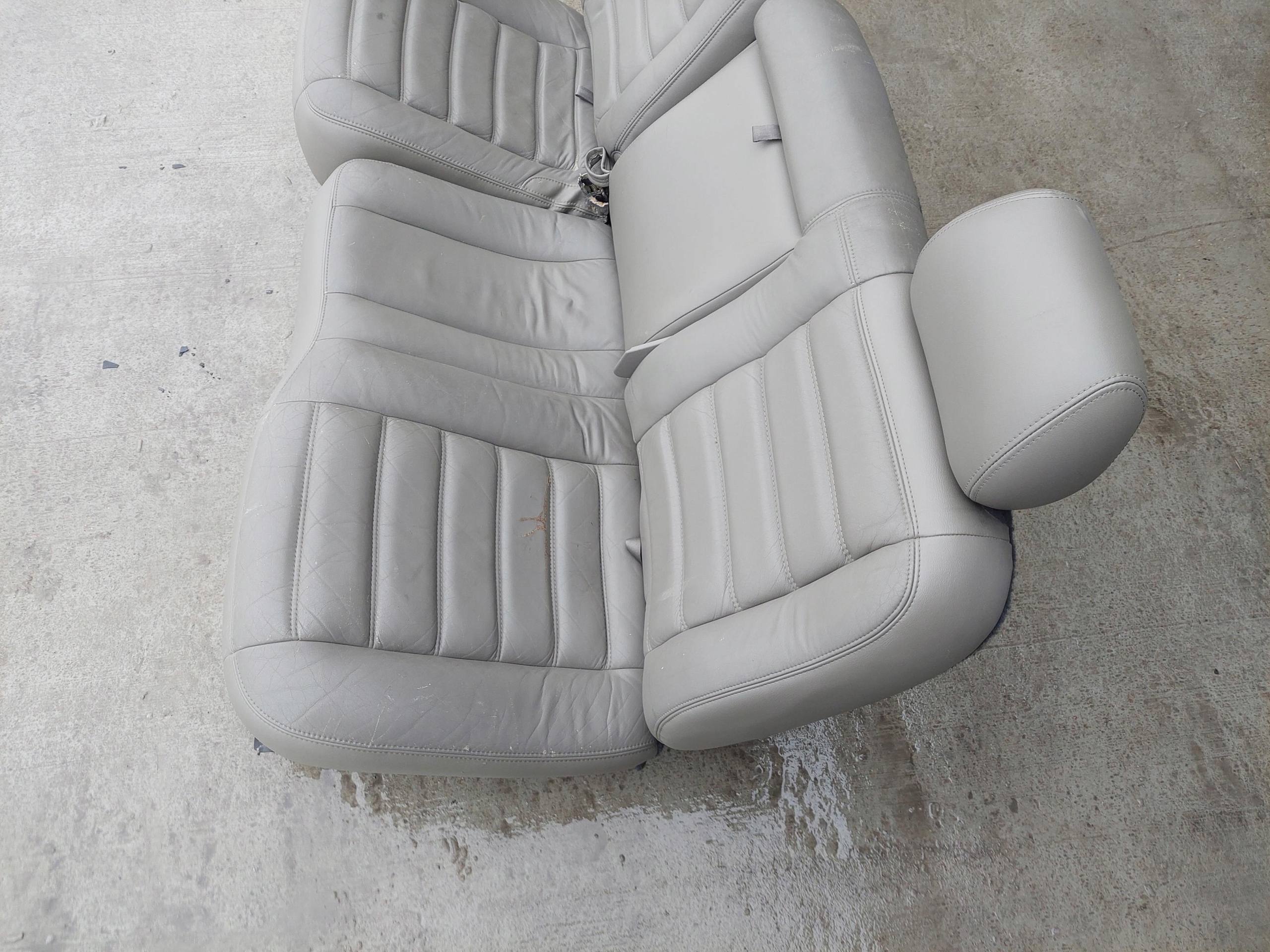 Sitz heck hinten Kopfstützen HUMMER H2