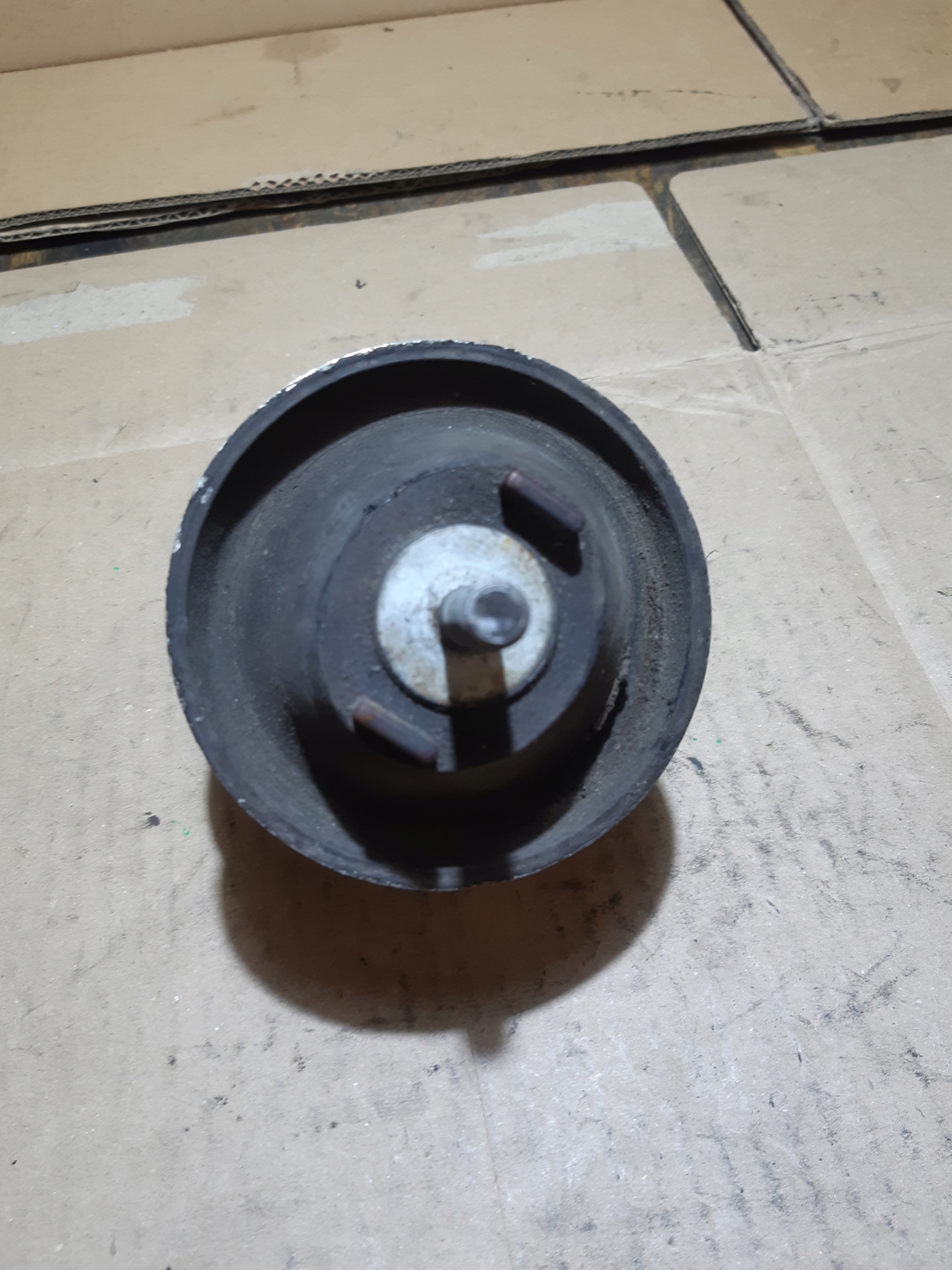 AUDI A6 C6 2.0 TFSI Motorlager 4F0199379C