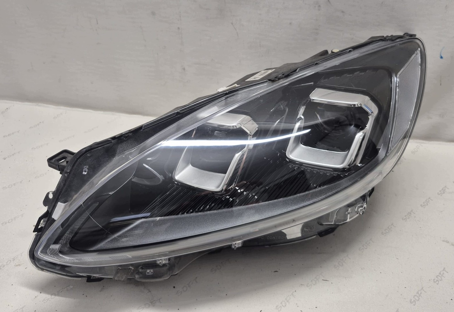 FORD KUGA III 3 MK3 19- light front front left FULL LED LV4B-13E017-AN