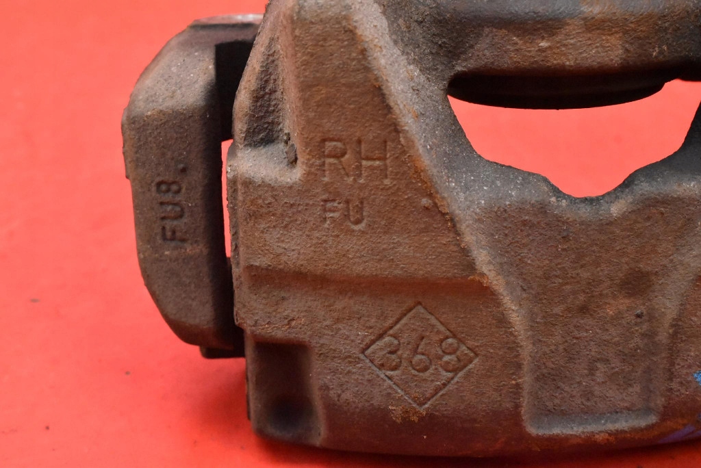 caliper brake right front DACIA DOKKER 1.6 MPI 83 KM 12-17