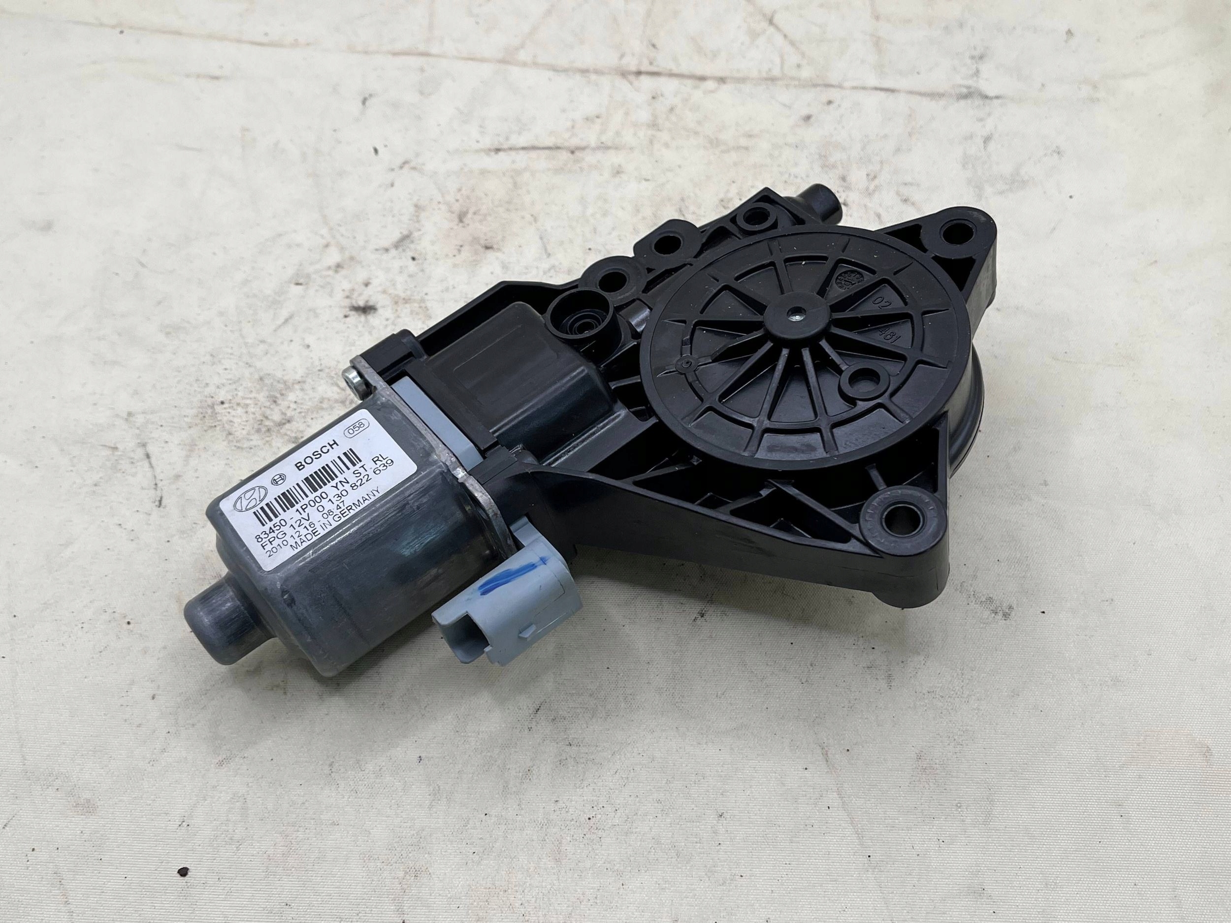 lift mini motor windows left front KIA VENGA 83450-1P000 !J