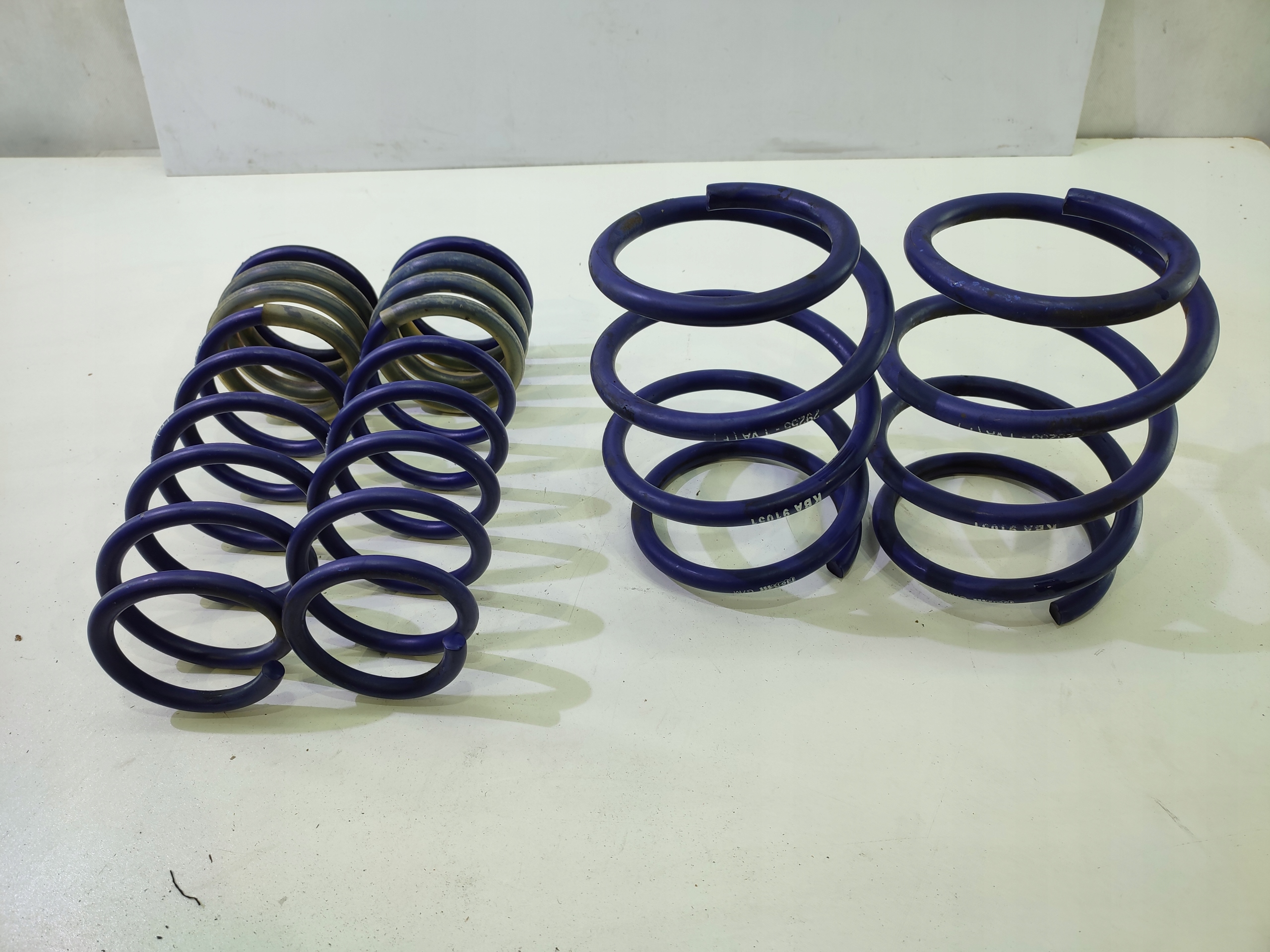 KIA STINGER СПОРТИВНІ ПОНИЖУЮЧІ ПРУЖИНИ H & R