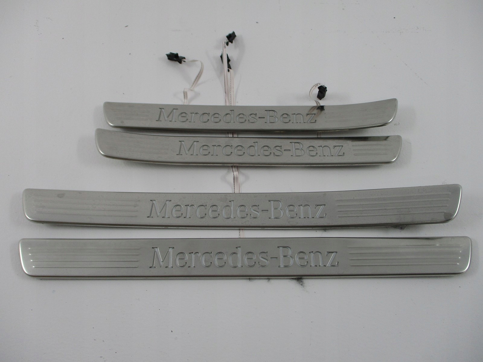 moulding cap threshold MERCEDES GLE A167 LED