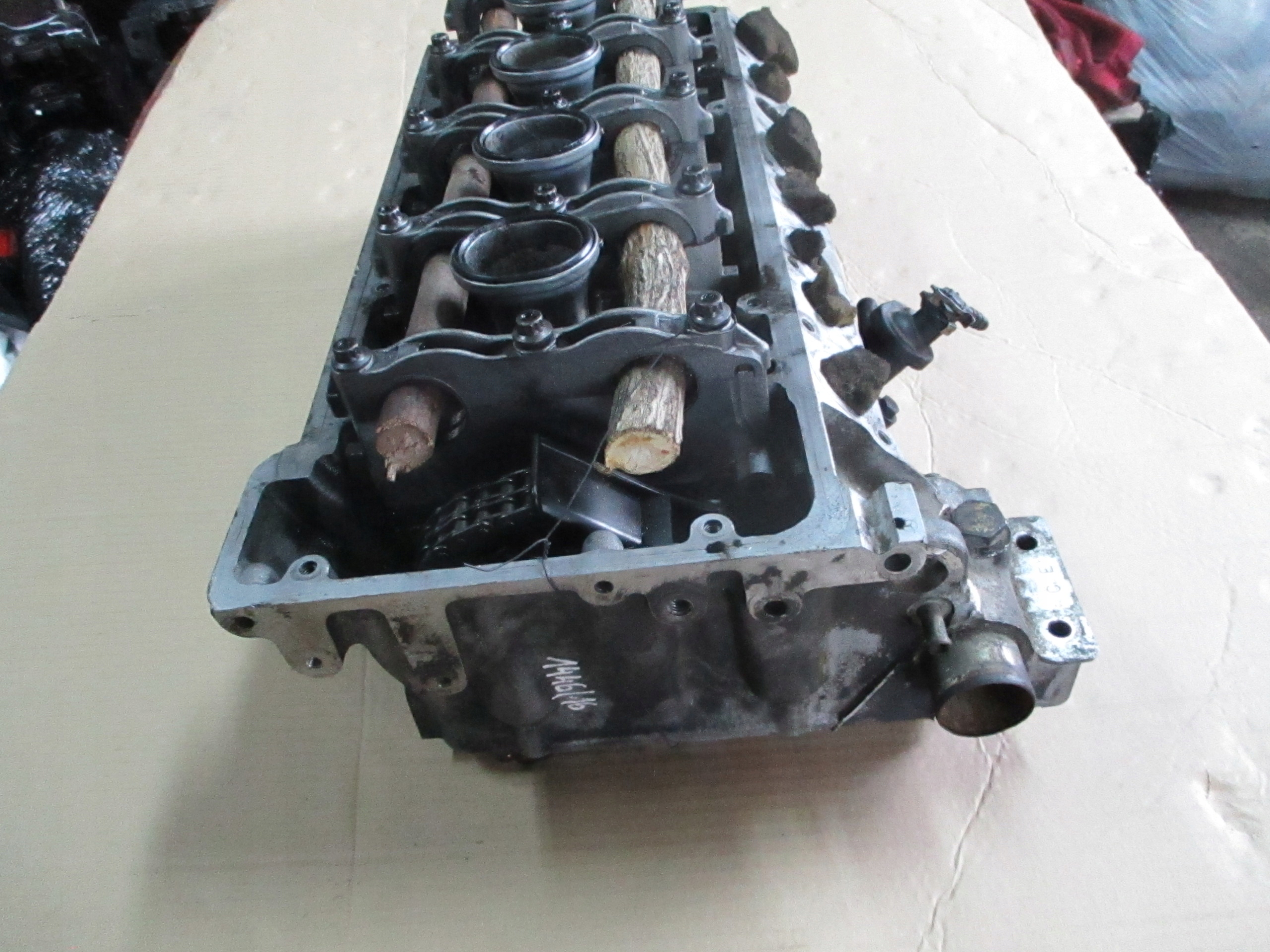 2,2CDI - 1446/16 головка двигателя MERCEDES W202 2,2 CDI