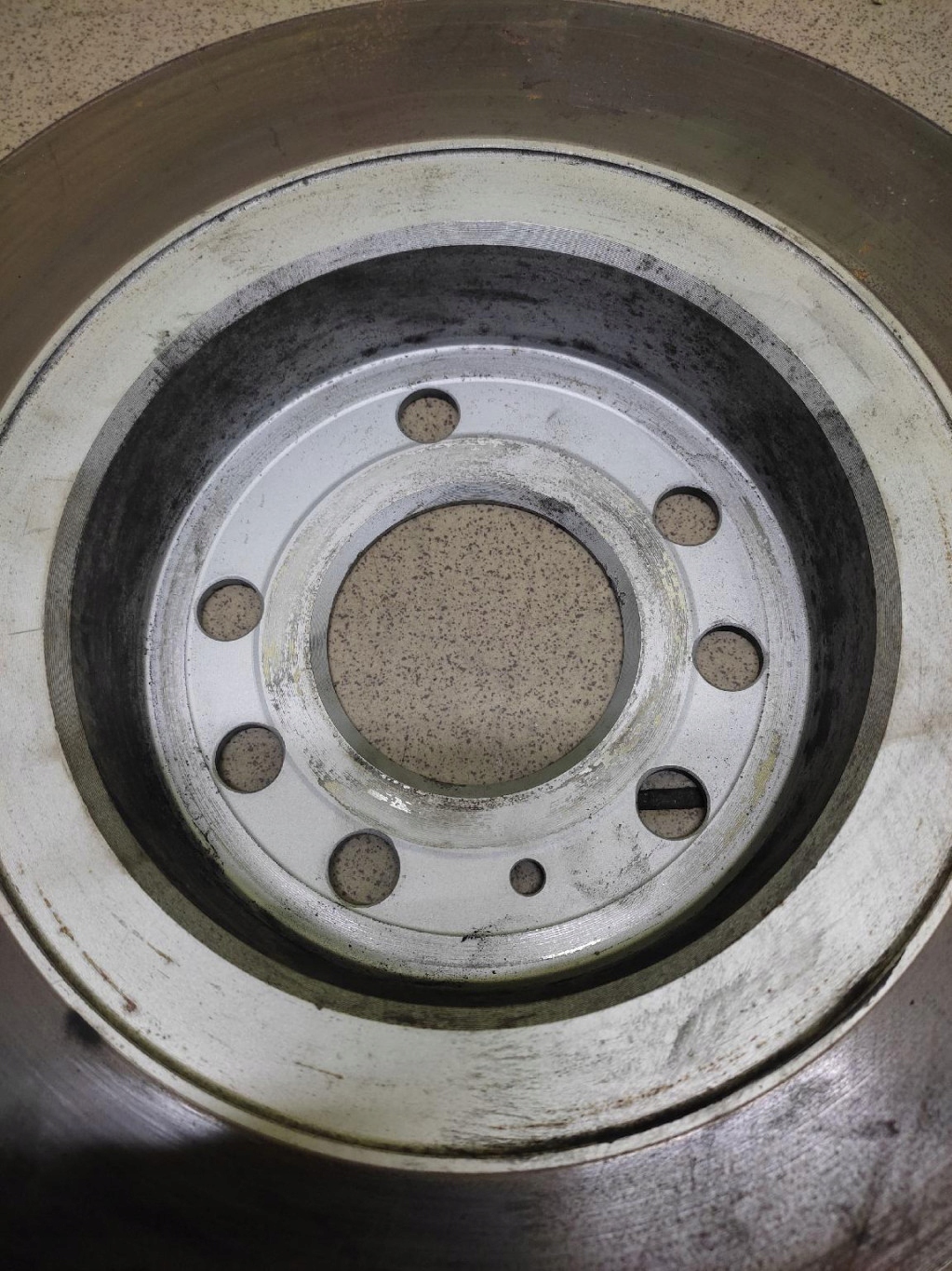 OPEL SIGNUM 1.9 D discs brake rear part