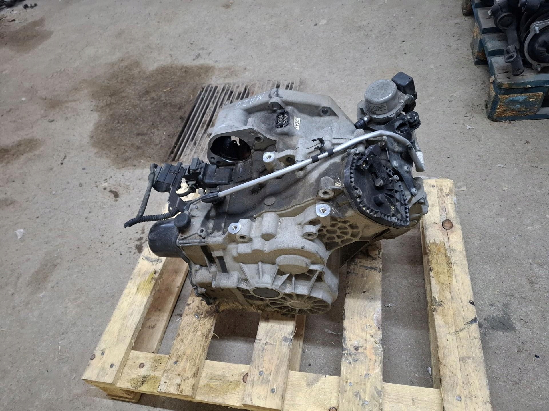 Automatyczna CAMBIO Volkswagen Beetle A5 2016 QRB