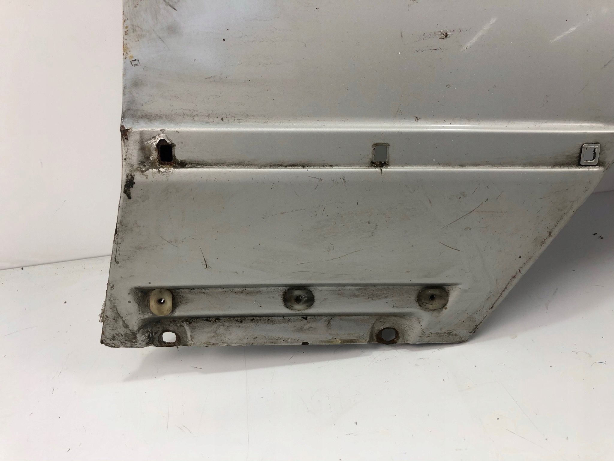 fender right front front MERCEDES S KLASA W126