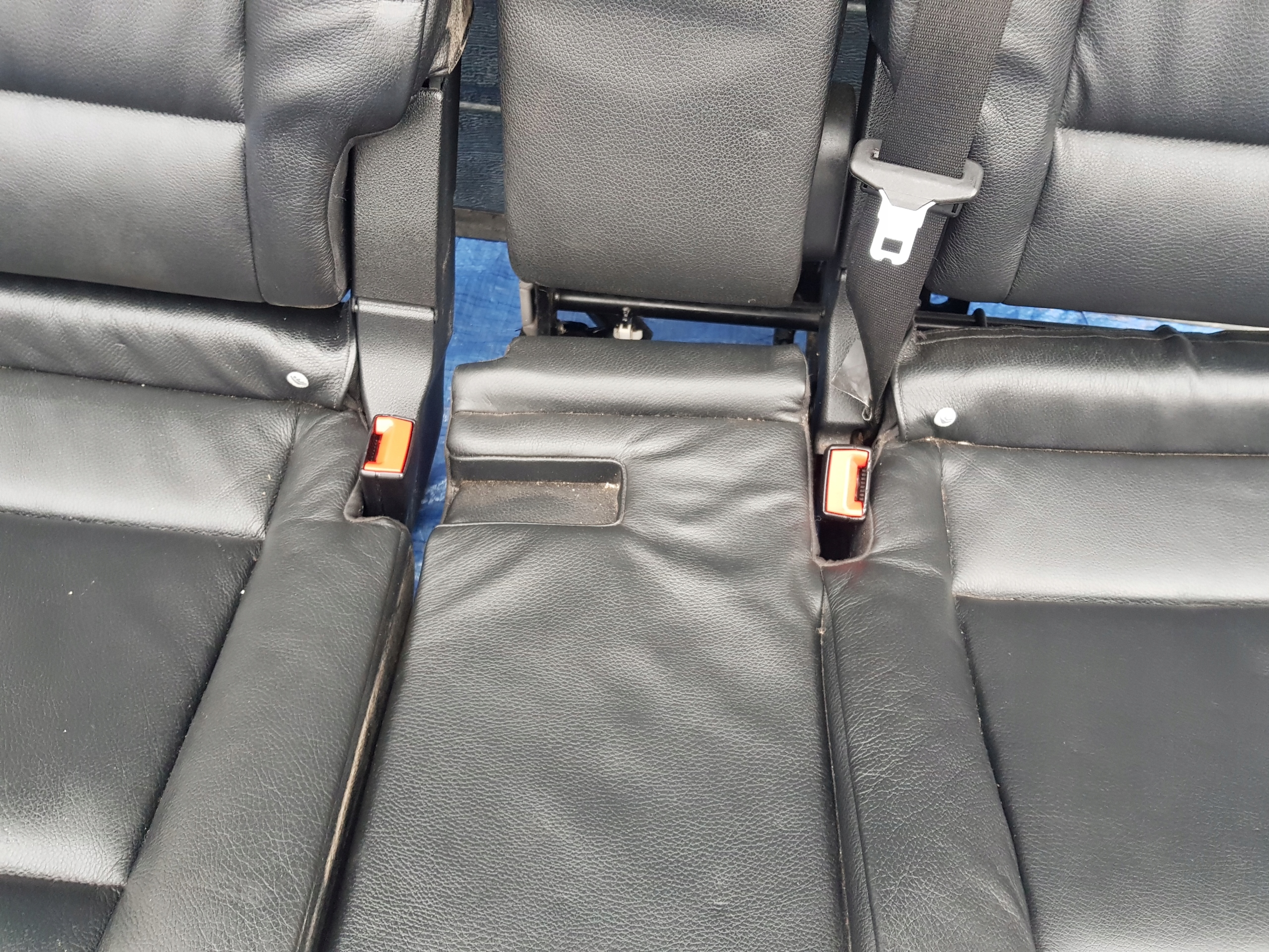 BMW 5 GT F07 seat rear part rear passenger compartment armrest