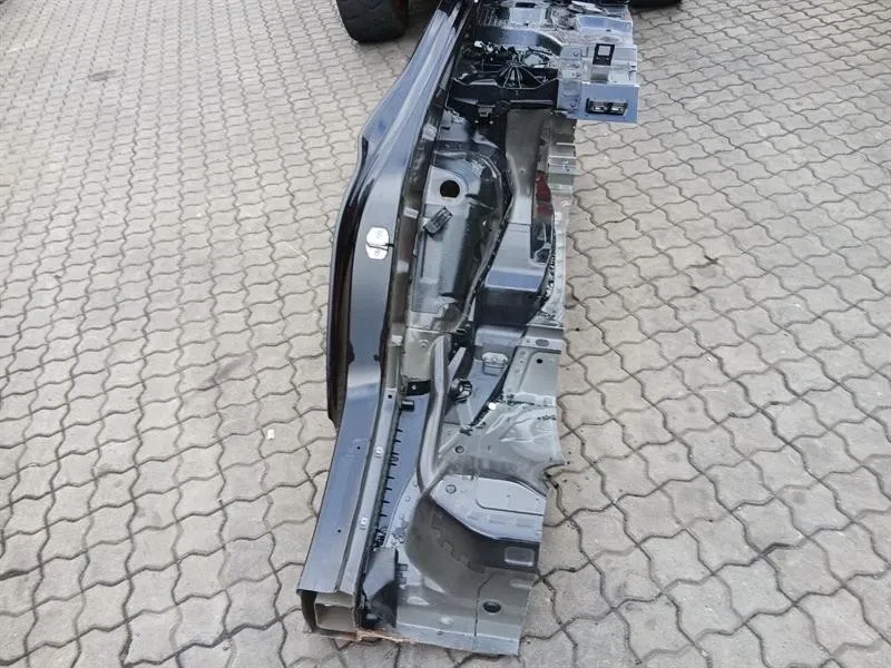 BMW 5 Series F90 G30 M5 панель 41 00 7437520 -