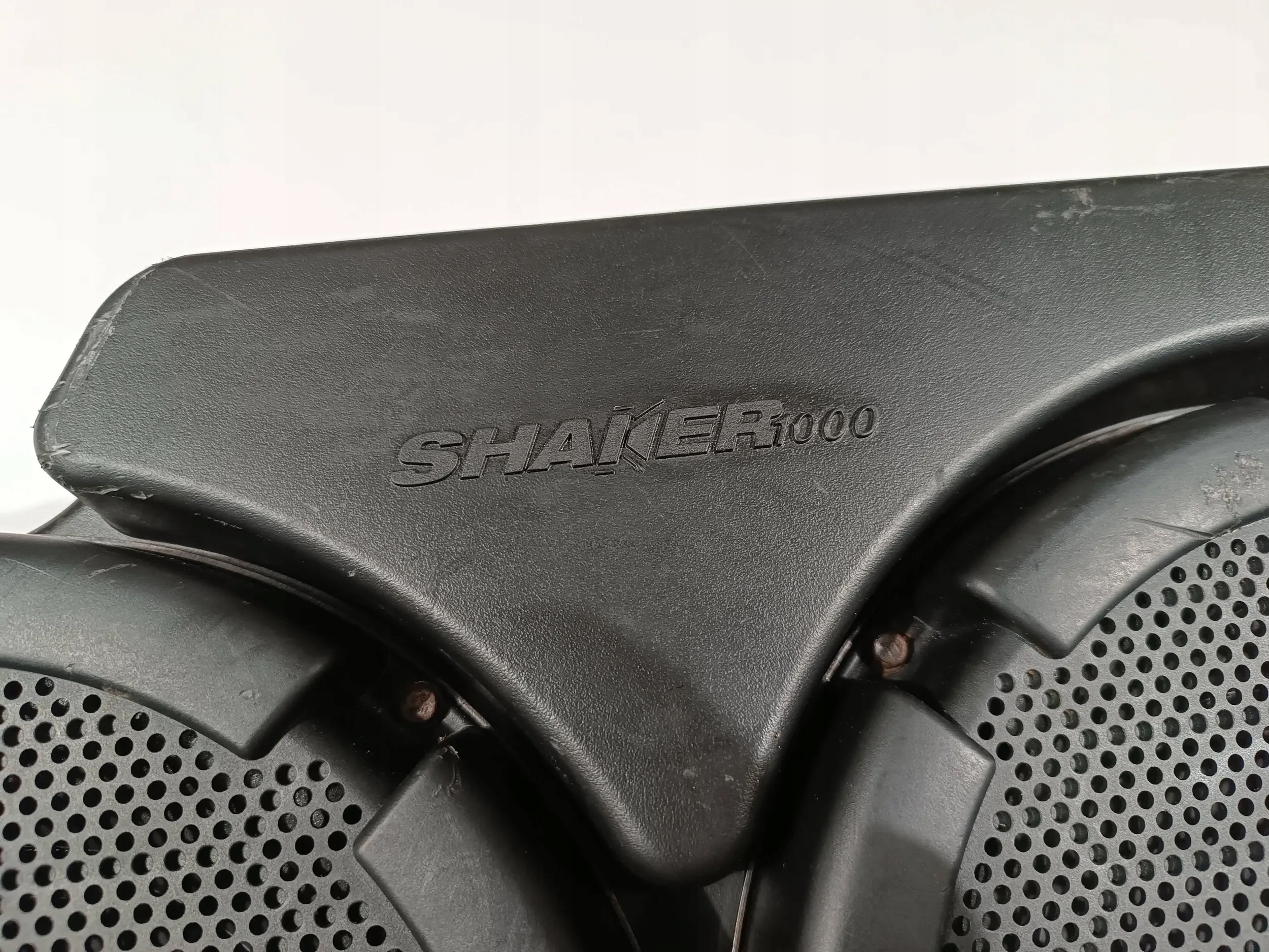 Subwoofer speaker amplifier SHAKER 1000 running board Ford Mustang V 2005-2009