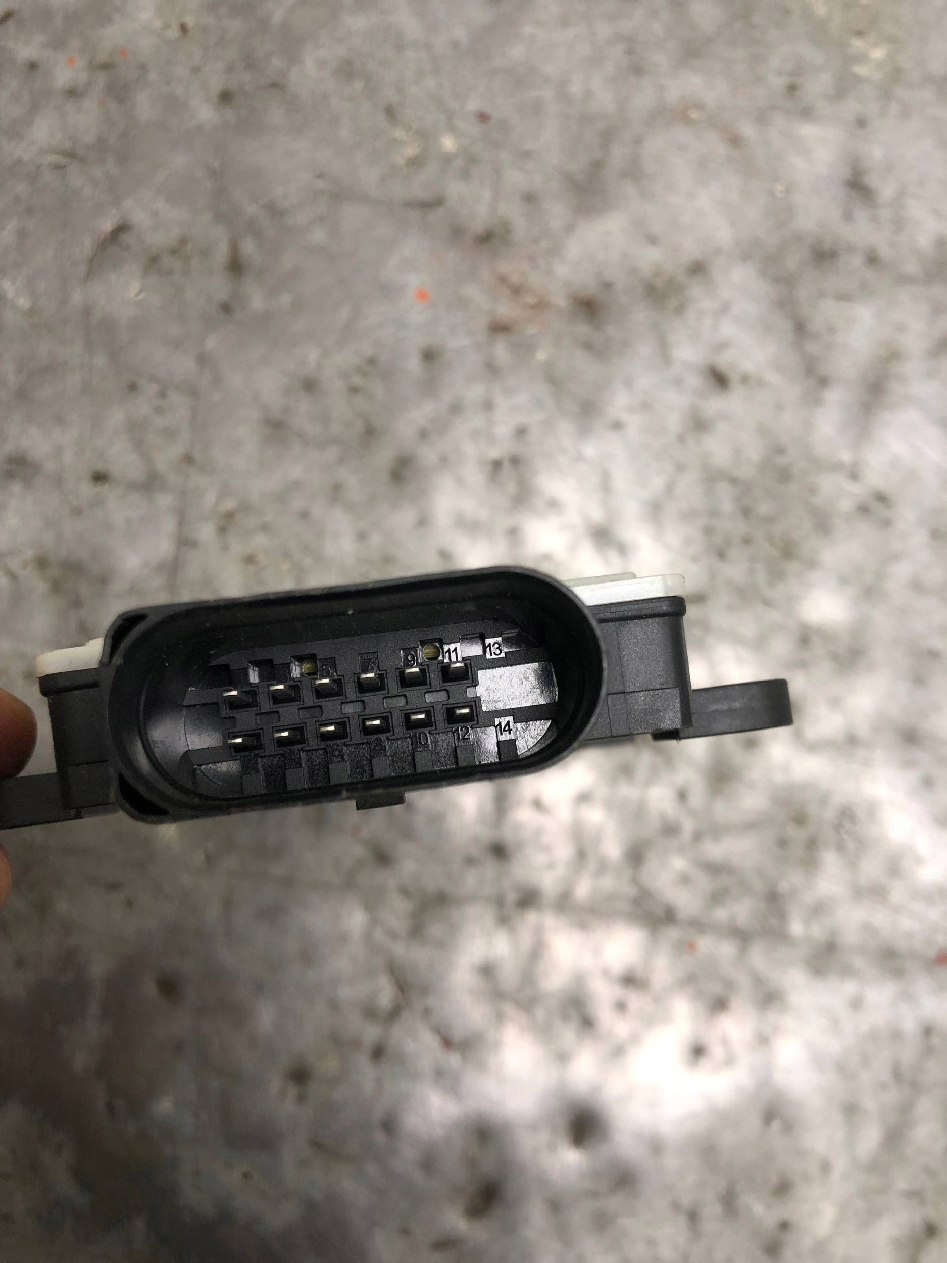 RADAR Sensor DISTRONIC VW AUDI 4N0907566E