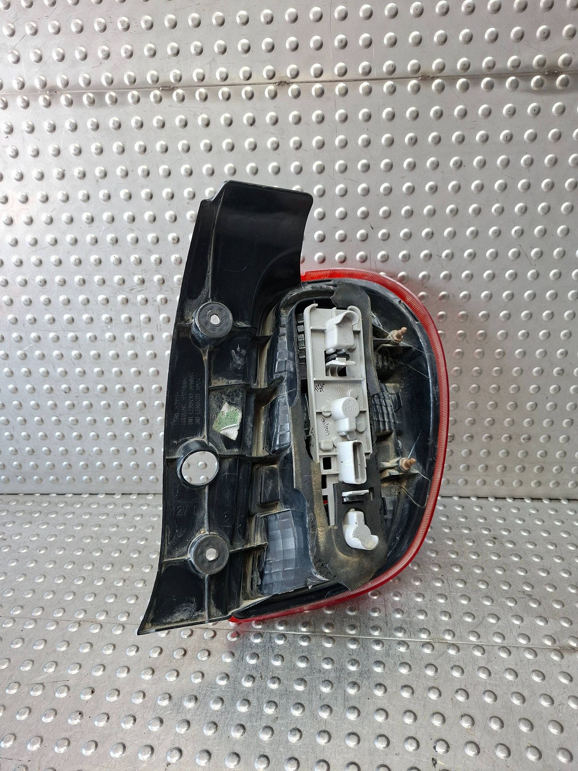 light rear part left NISSAN MICRA K13 10-13 EU