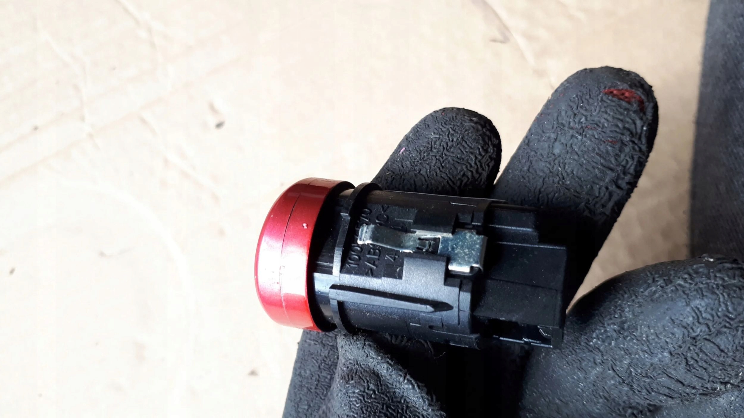 SQ5 8R Q5 button START STOP 8K0905217C RS S4 B8
