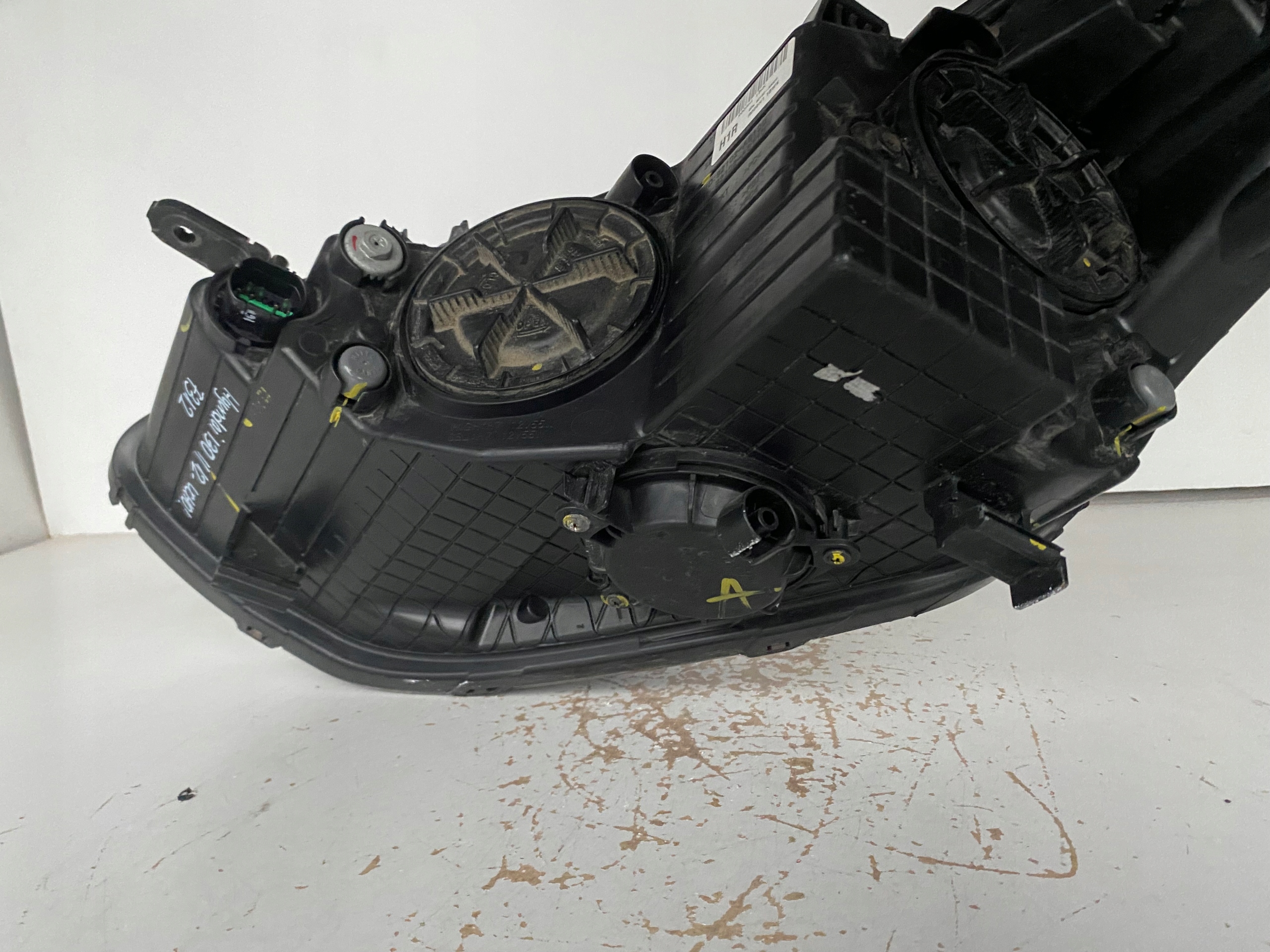 light right REFLEKTOR HYUNDAI I30 II 12