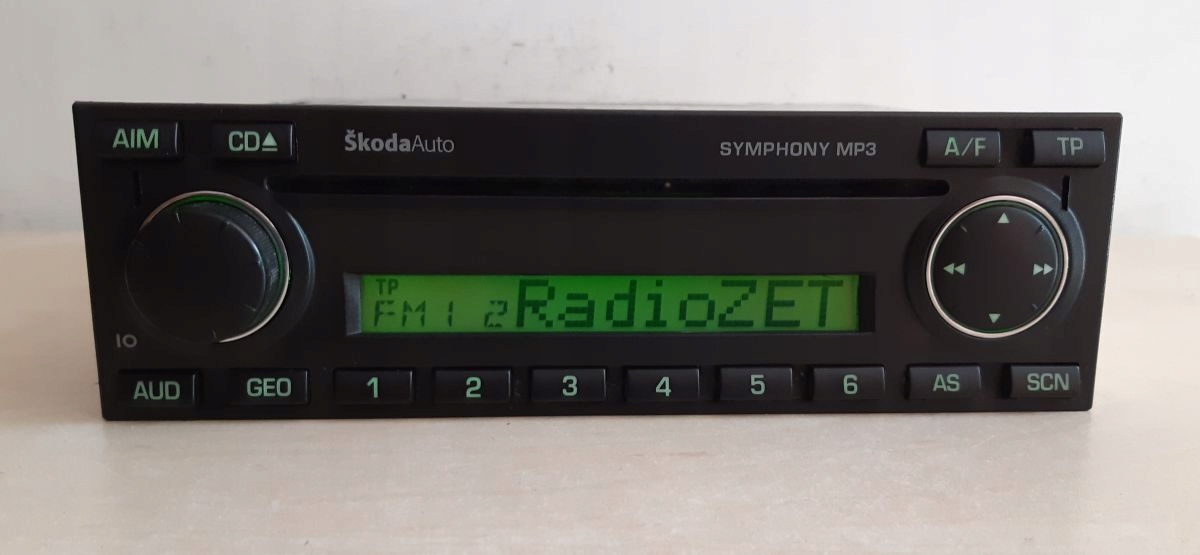 RADIO FABRYCZNE CD SKODA SYMPHONY MP3 OCTAVIA I SUPERB I ROZKODOWANE Kod producenta SKO
