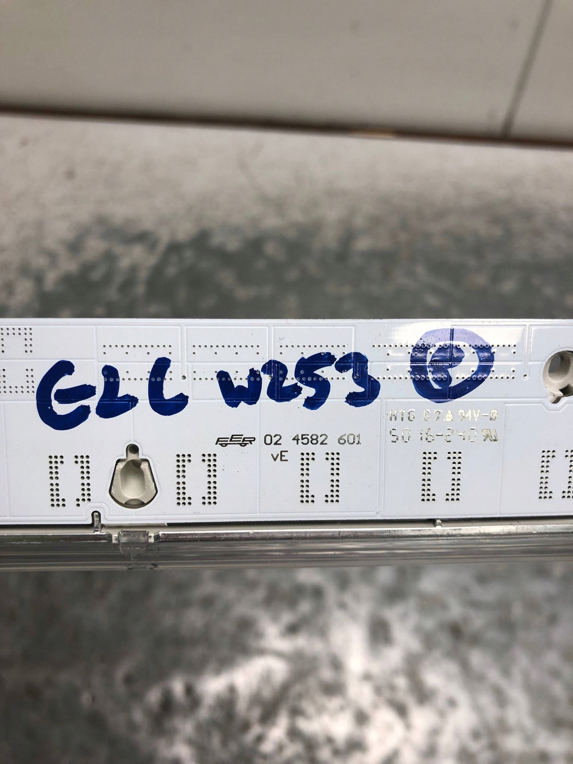 TRZECIE light STOP MERCEDES GLC W253 A0999063801