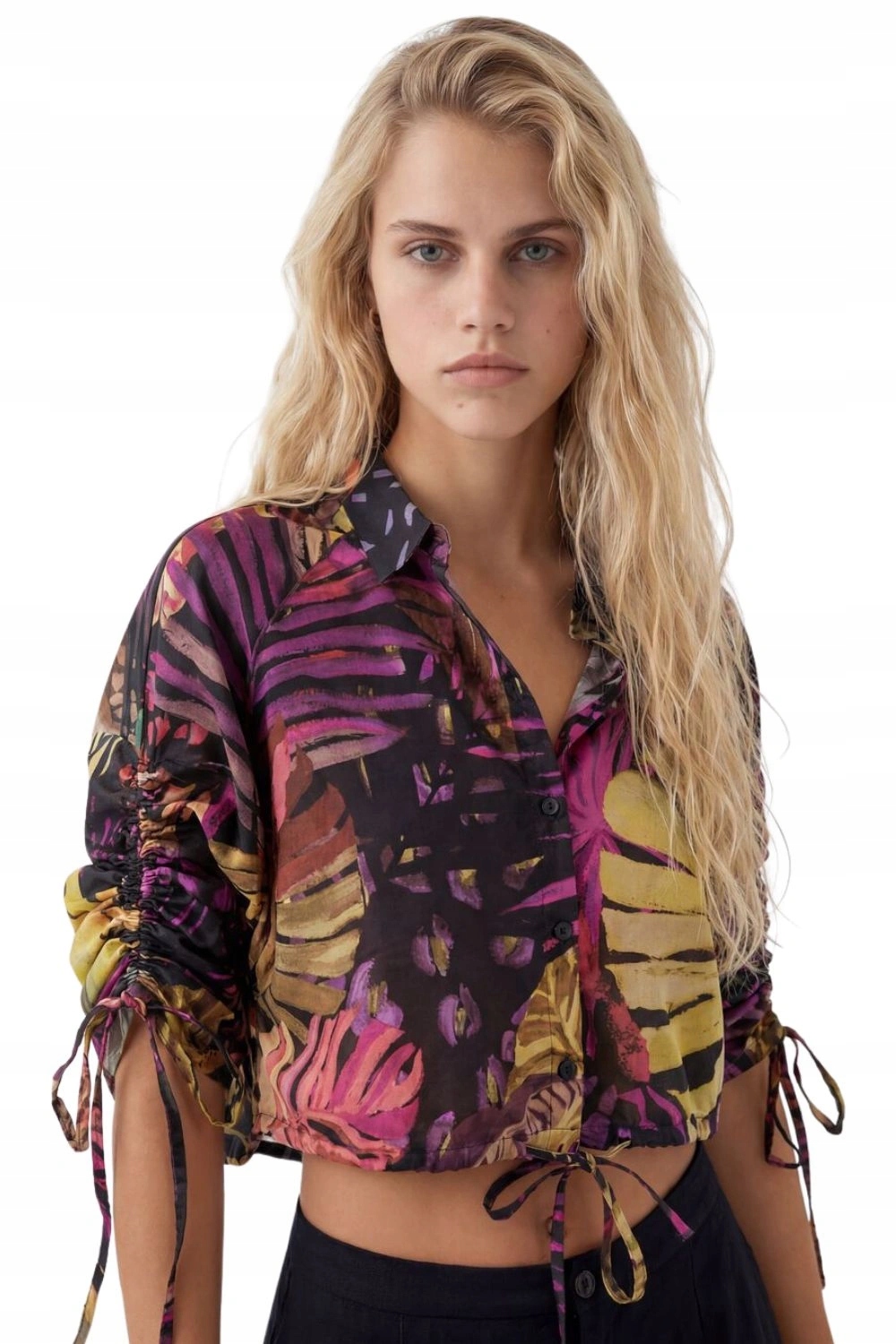 Dámská bavlněná krátká halenka Desigual s tropickým s potiskem vel.