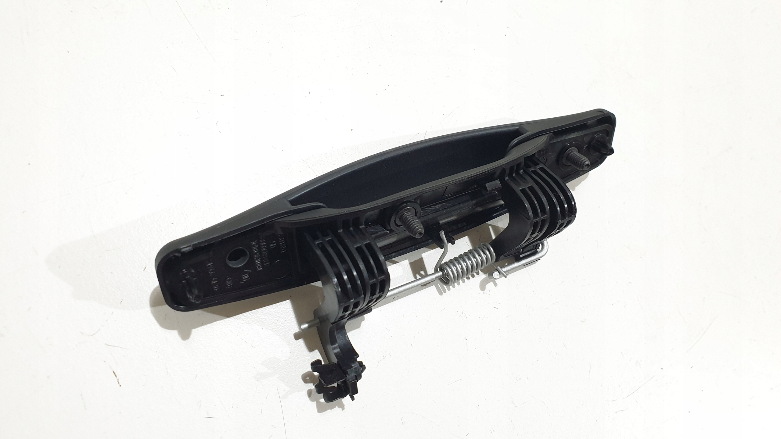 KLAMKA ZEWNETRZNA DACIA DUSTER I SANDERO I NOWA Installation side Left front Right front