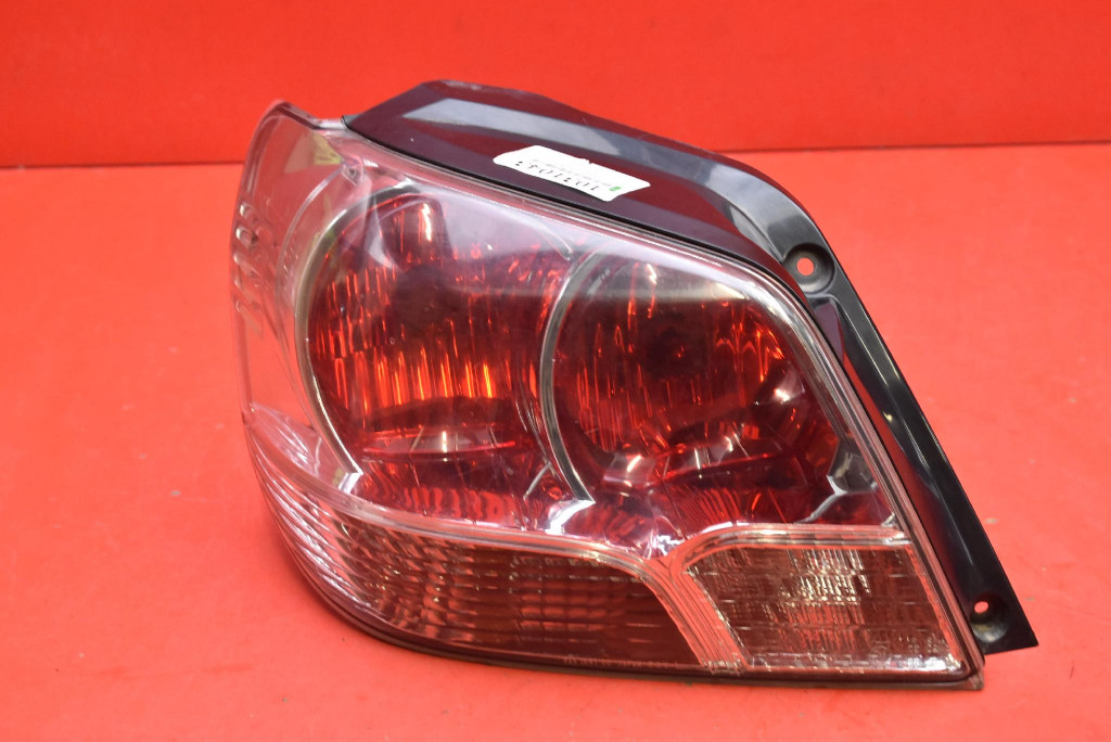 light left rear part rear 220-87581 MITSUBISHI OUTLANDER 1 and 01-08