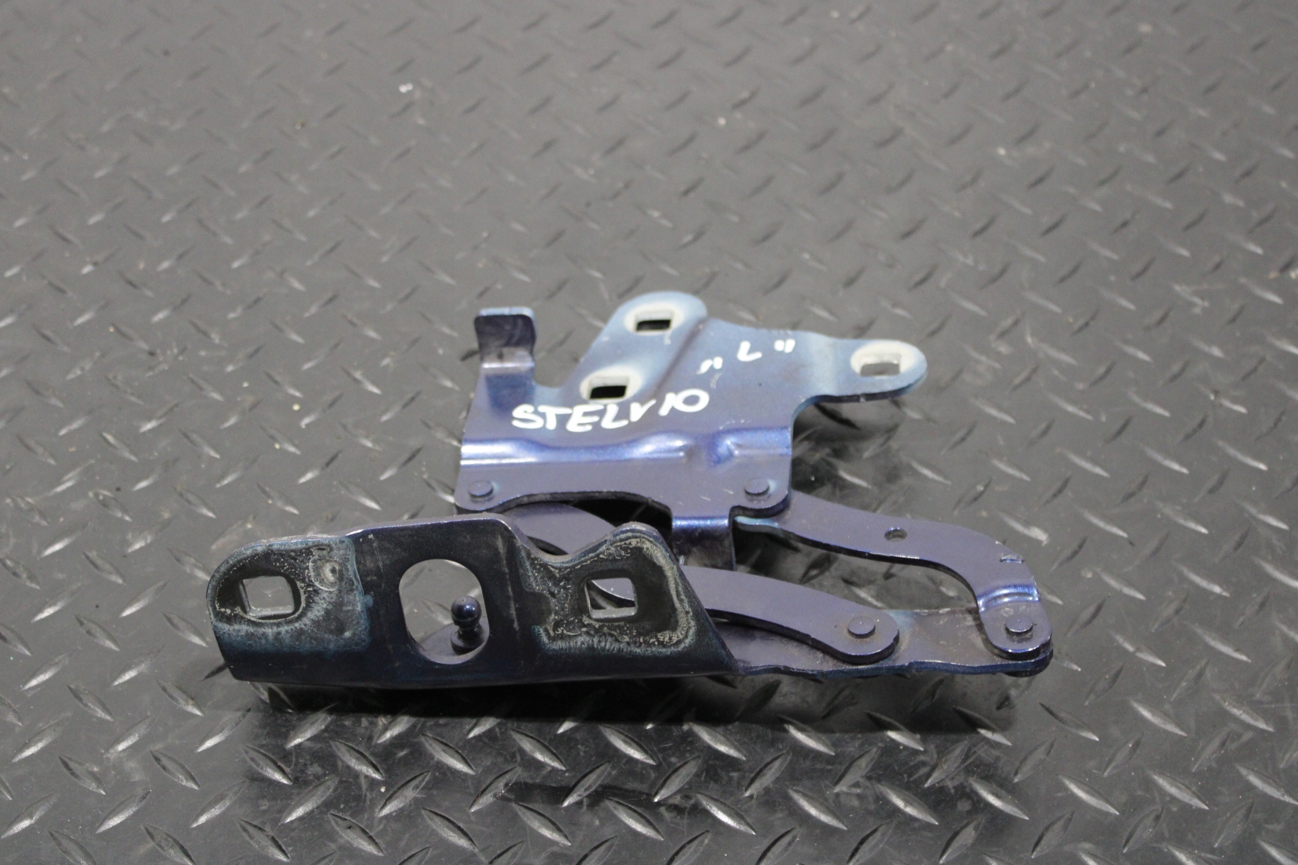 hinge bonnets left ALFA ROMEO STELVIO Q4