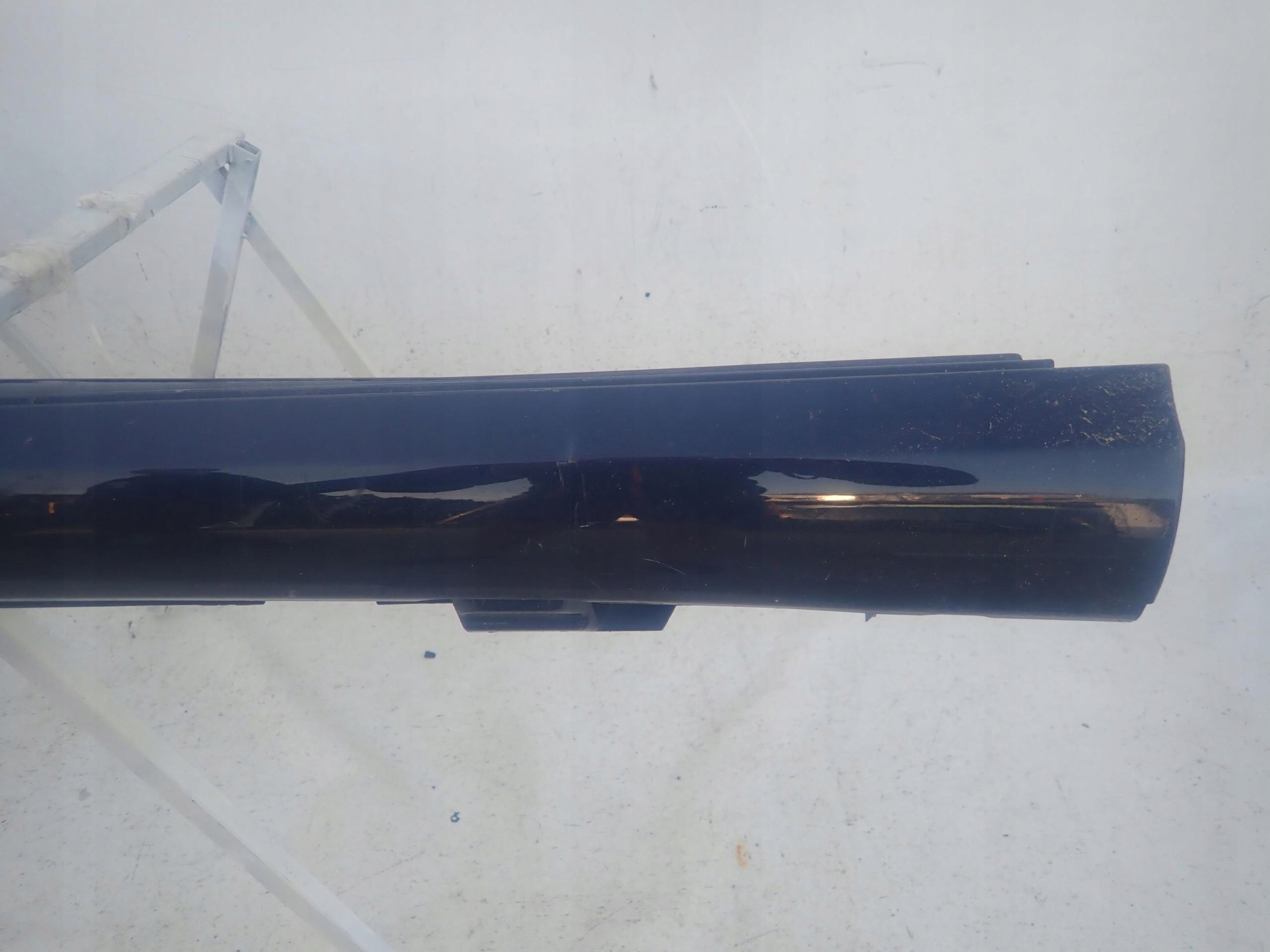 MERCEDES C-KLASA W205 14- threshold left moulding left