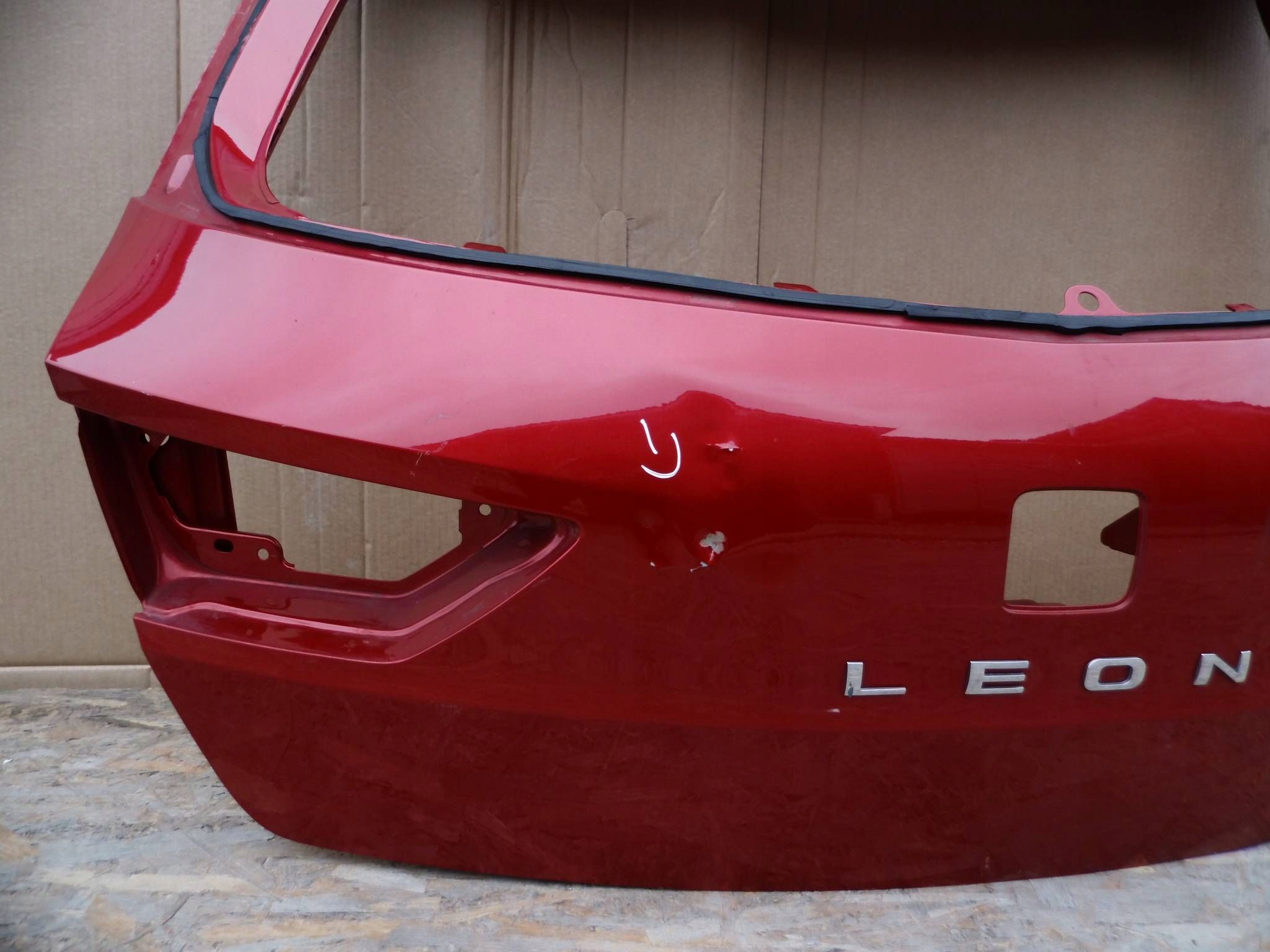 Seat Leon III 2012-2020 KOMBI boot doors rear part