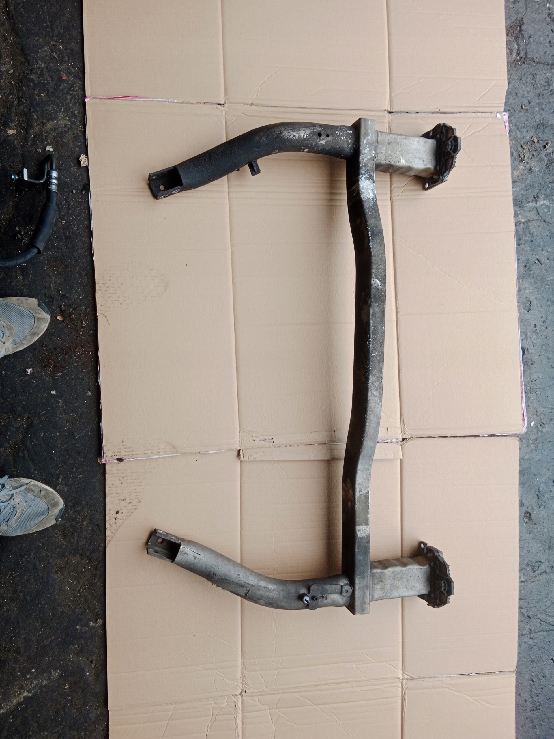 bumper support front PEUGEOT 508 and 2013 R