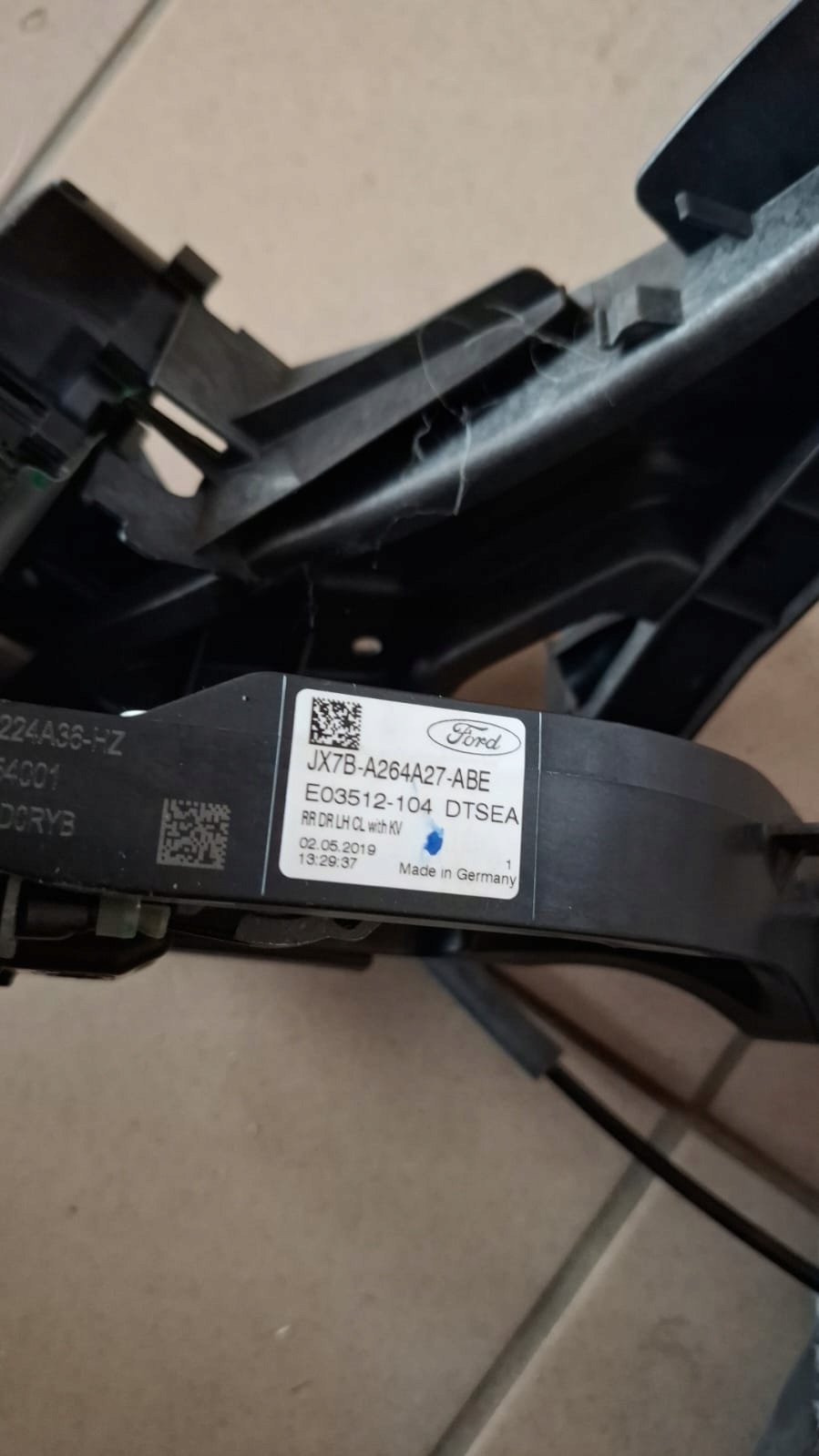 Schloß Tür heck FORD FOCUS IV JX7A-A26413-AE