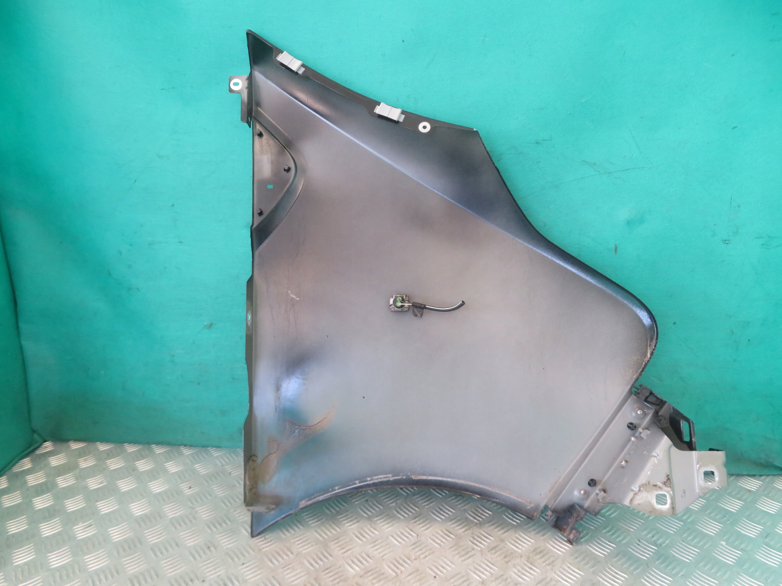 fender left front OPEL VIVARO RENAULT TRAFIC 20R