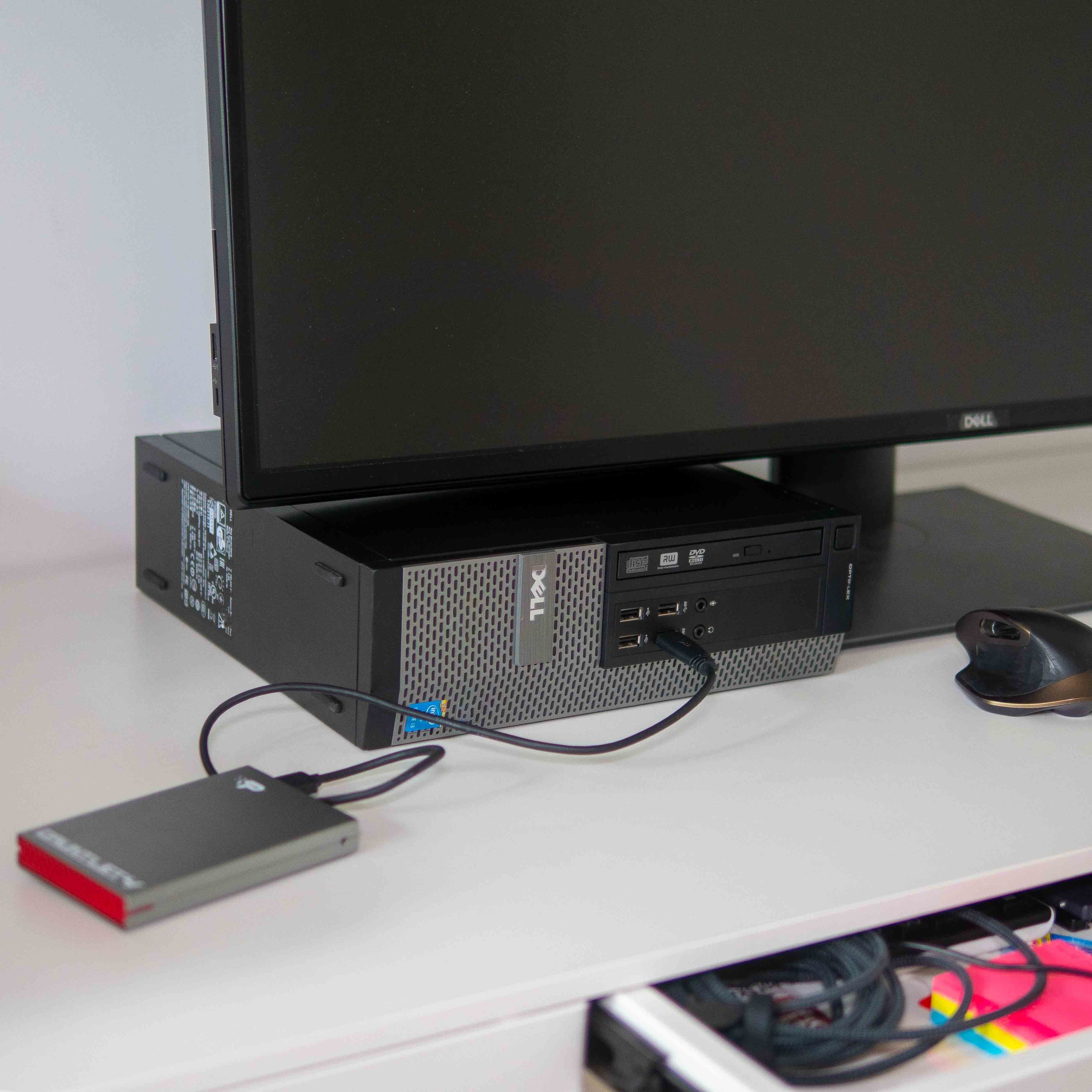 DELL 7020 SFF i7-4GEN 16GB SSD 512GB DVD WIN 10 Typ pamięci RAM DDR3