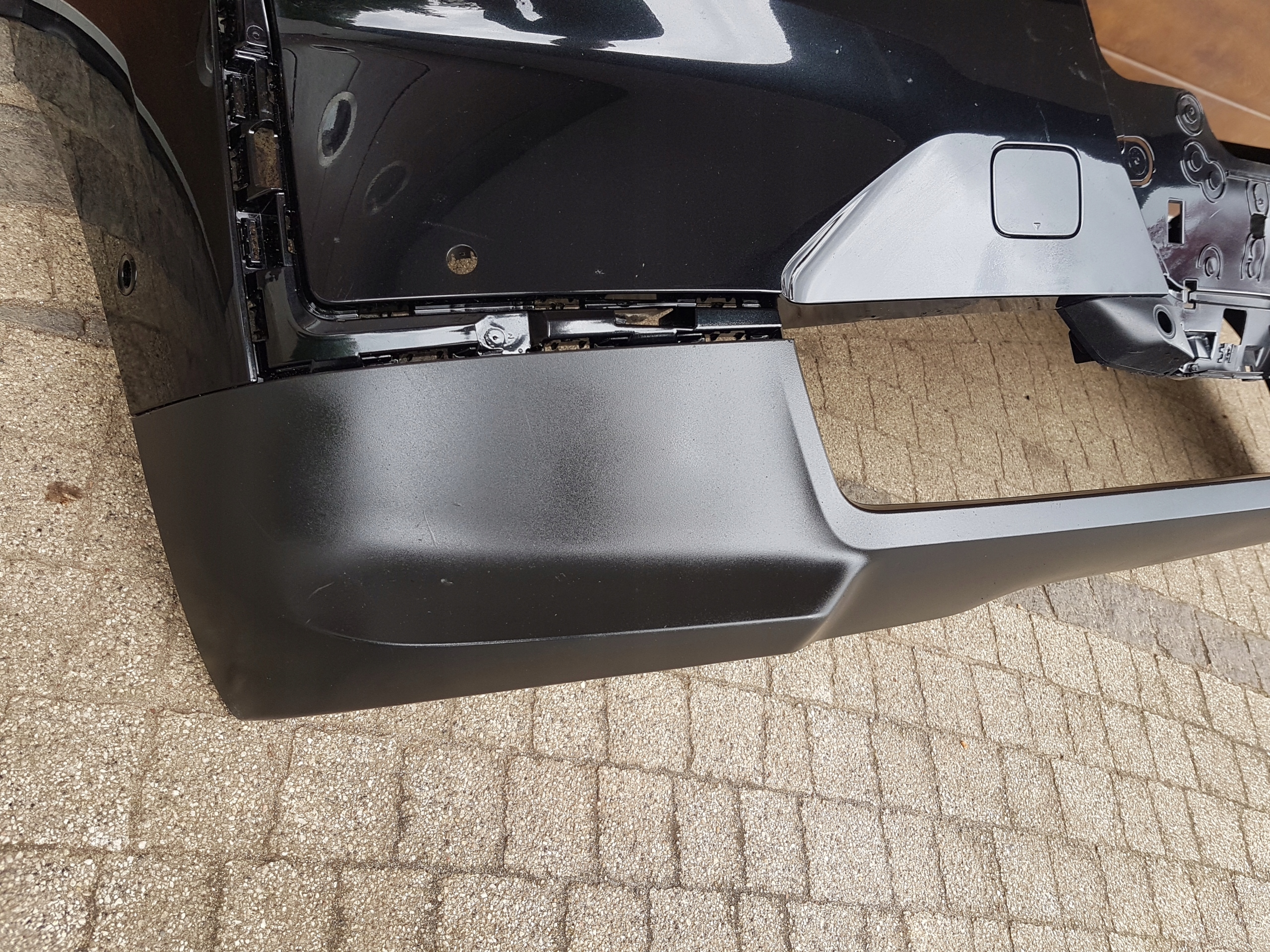 front bumper BMW iX i20 7933597
