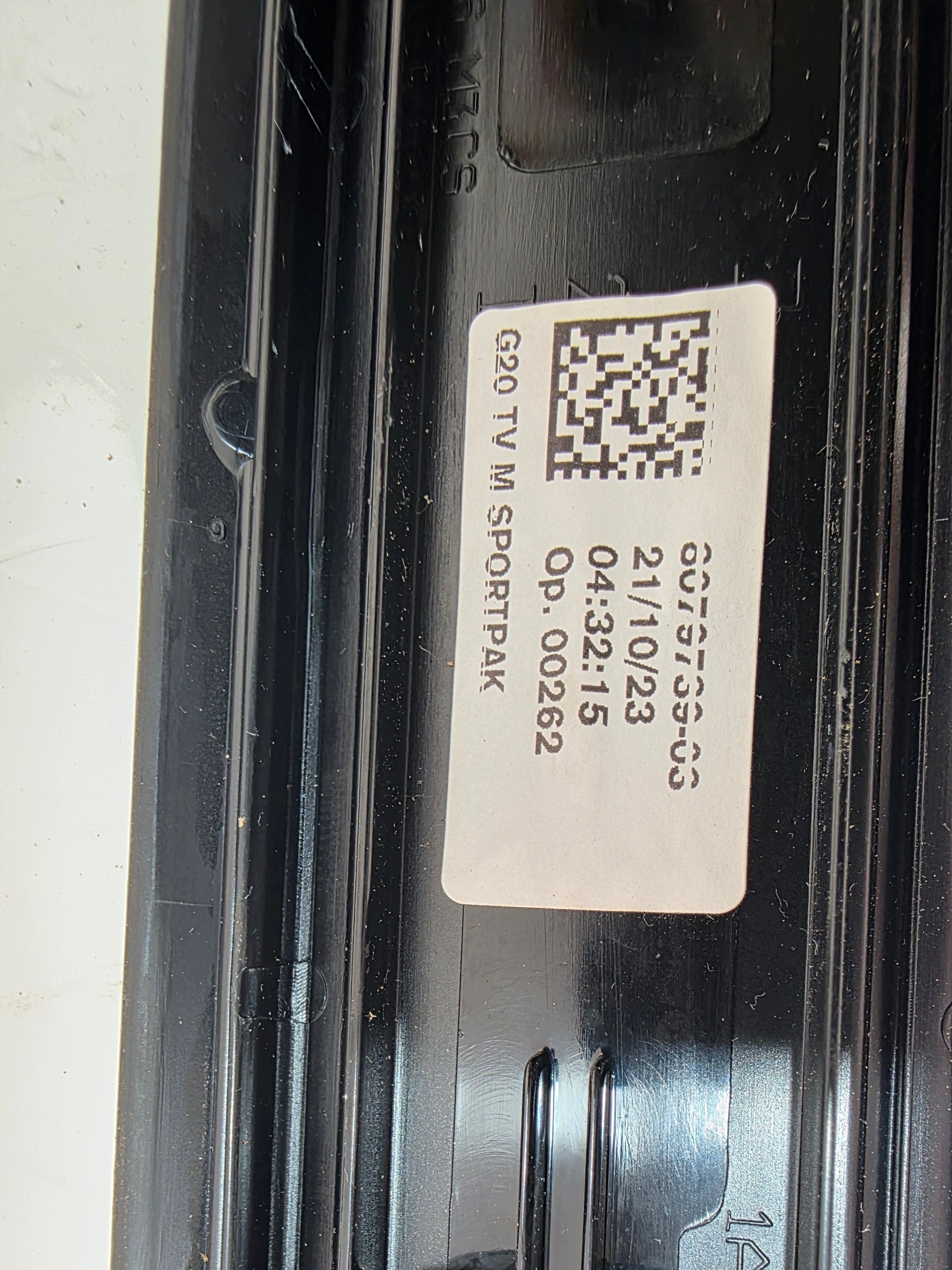 moulding threshold OZDOBNA right front left front BMW G20 8079739