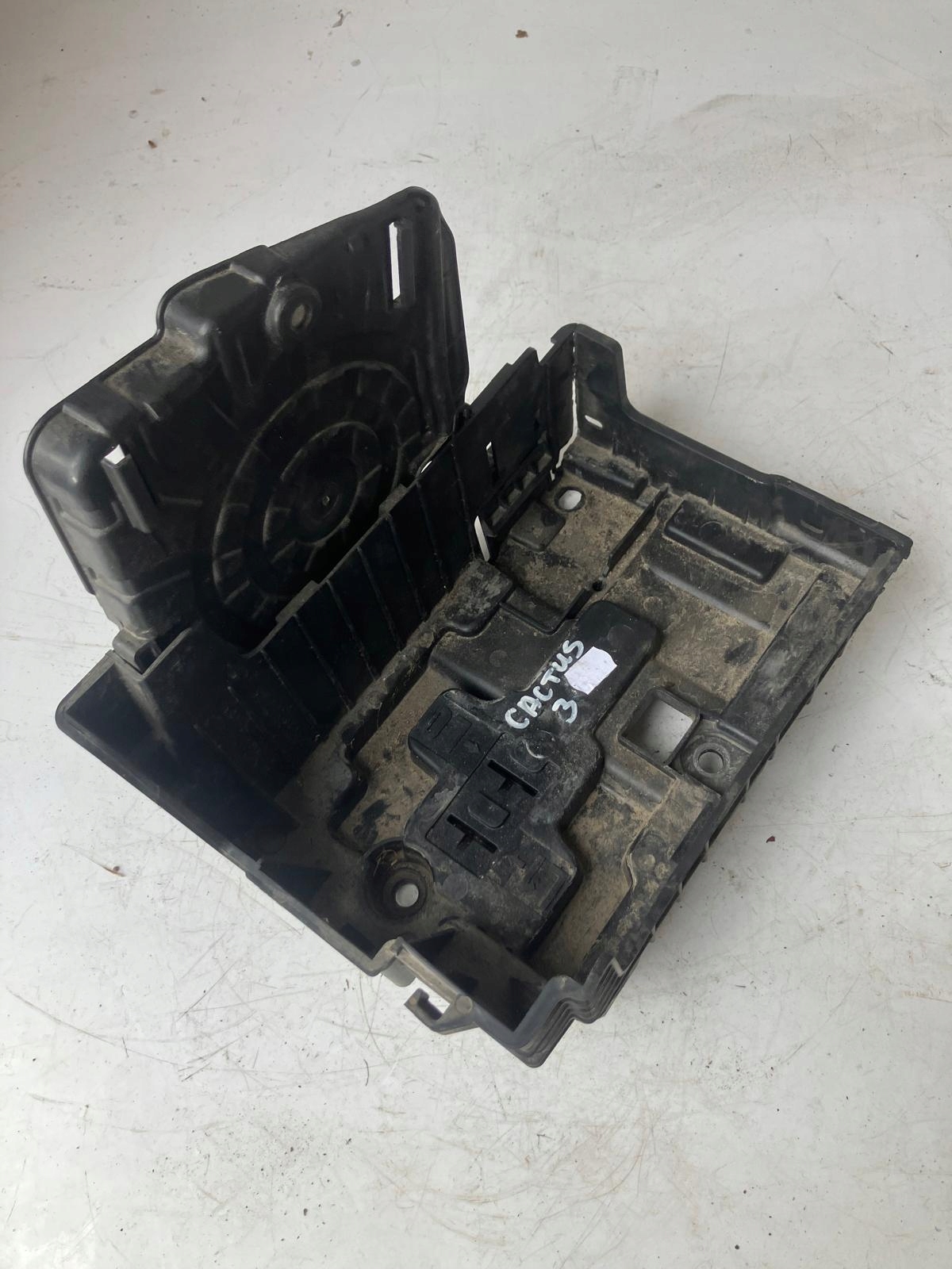 držač akumulatora CITROEN C4 CACTUS 9676054080