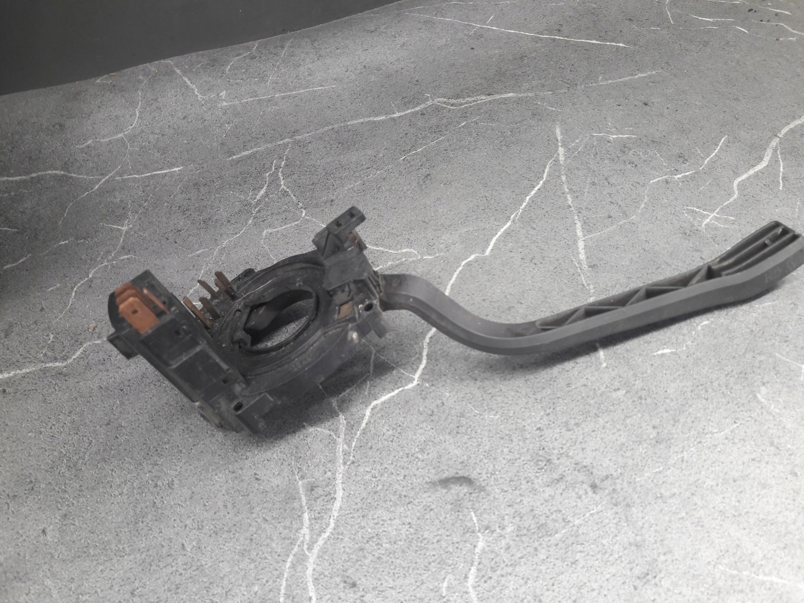 przelacznik wycieraczek audi 80 b2 Typ samochodu Samochody osobowe