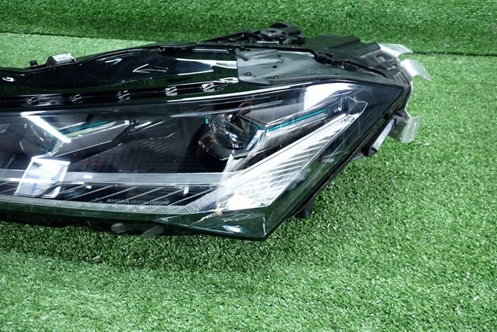 SKODA SUPERB IV CRYSTAL LIGHTING 23- reflektor left light left