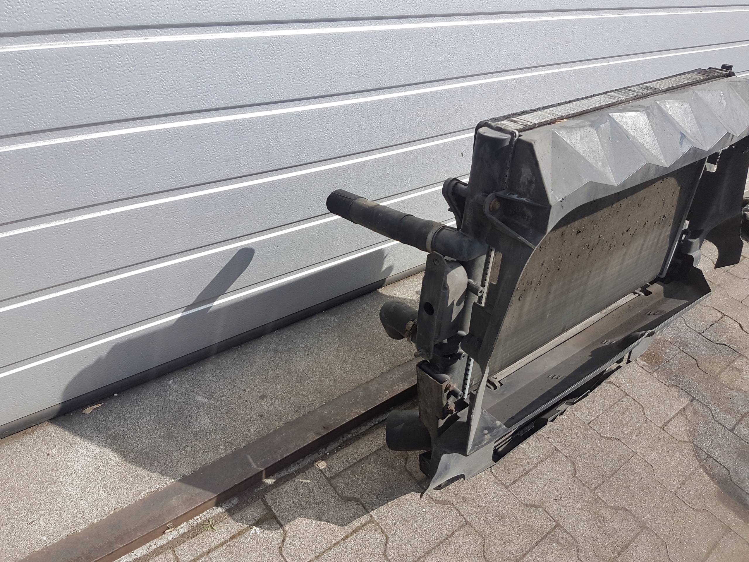 KOMPLET Radiateur IVECO DAILY 4 2007 2.3 D DIT12001