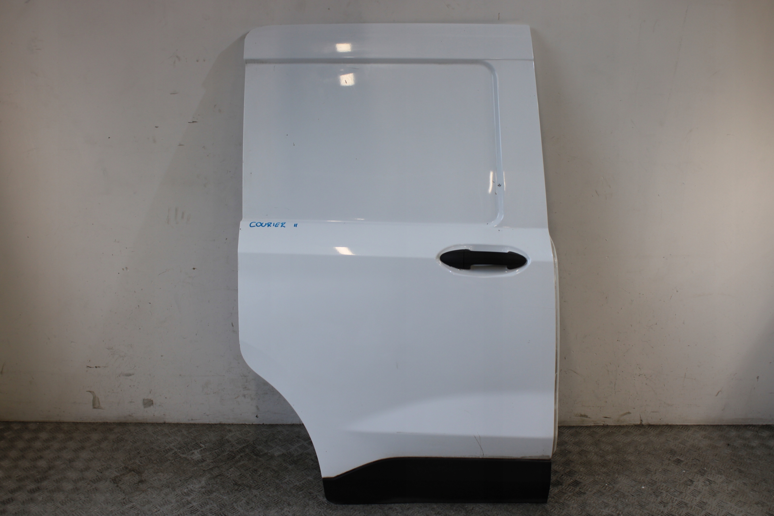 door complete right rear part rear. sliding FORD TRANSIT COURIER MK2 2024