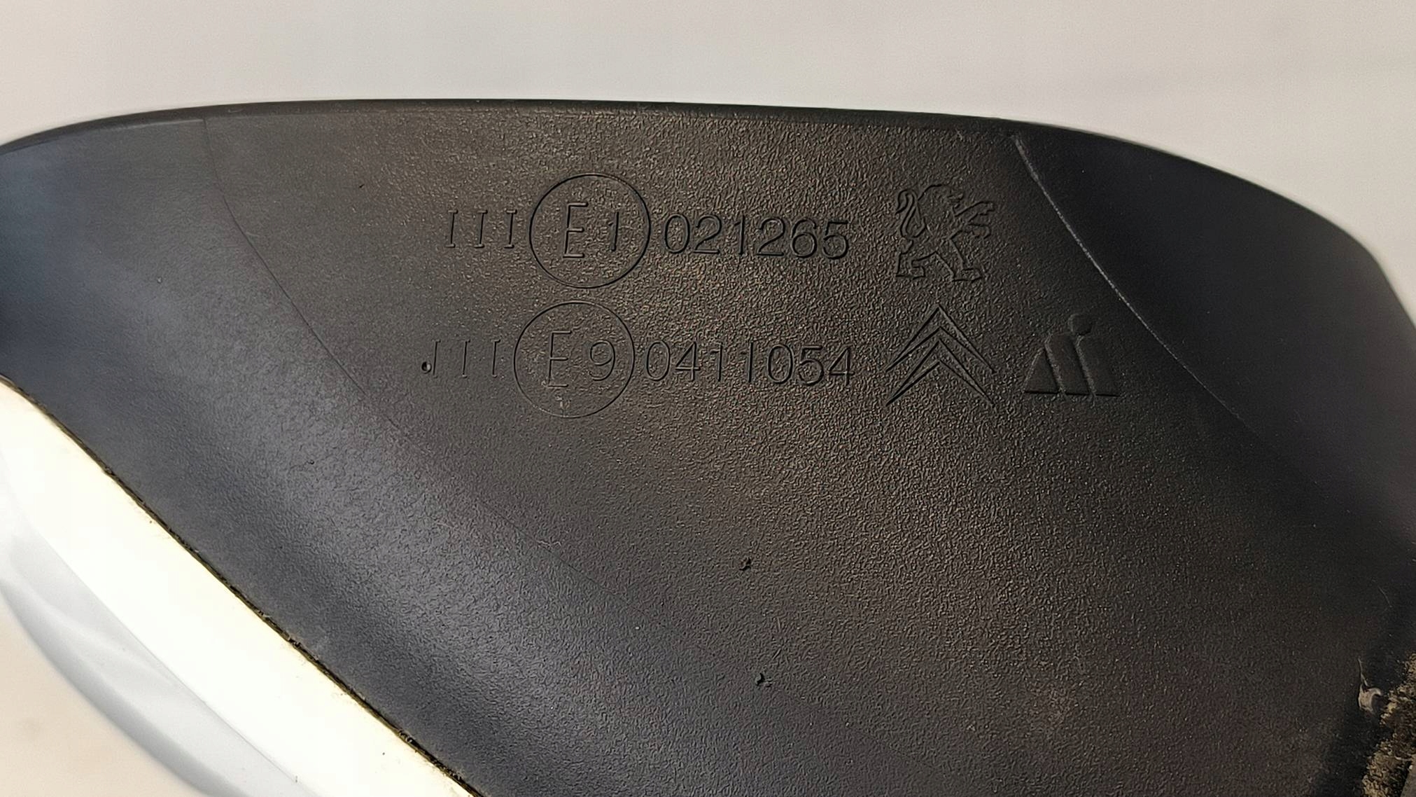 mirror left PIN 5 CITROEN C4 CACTUS