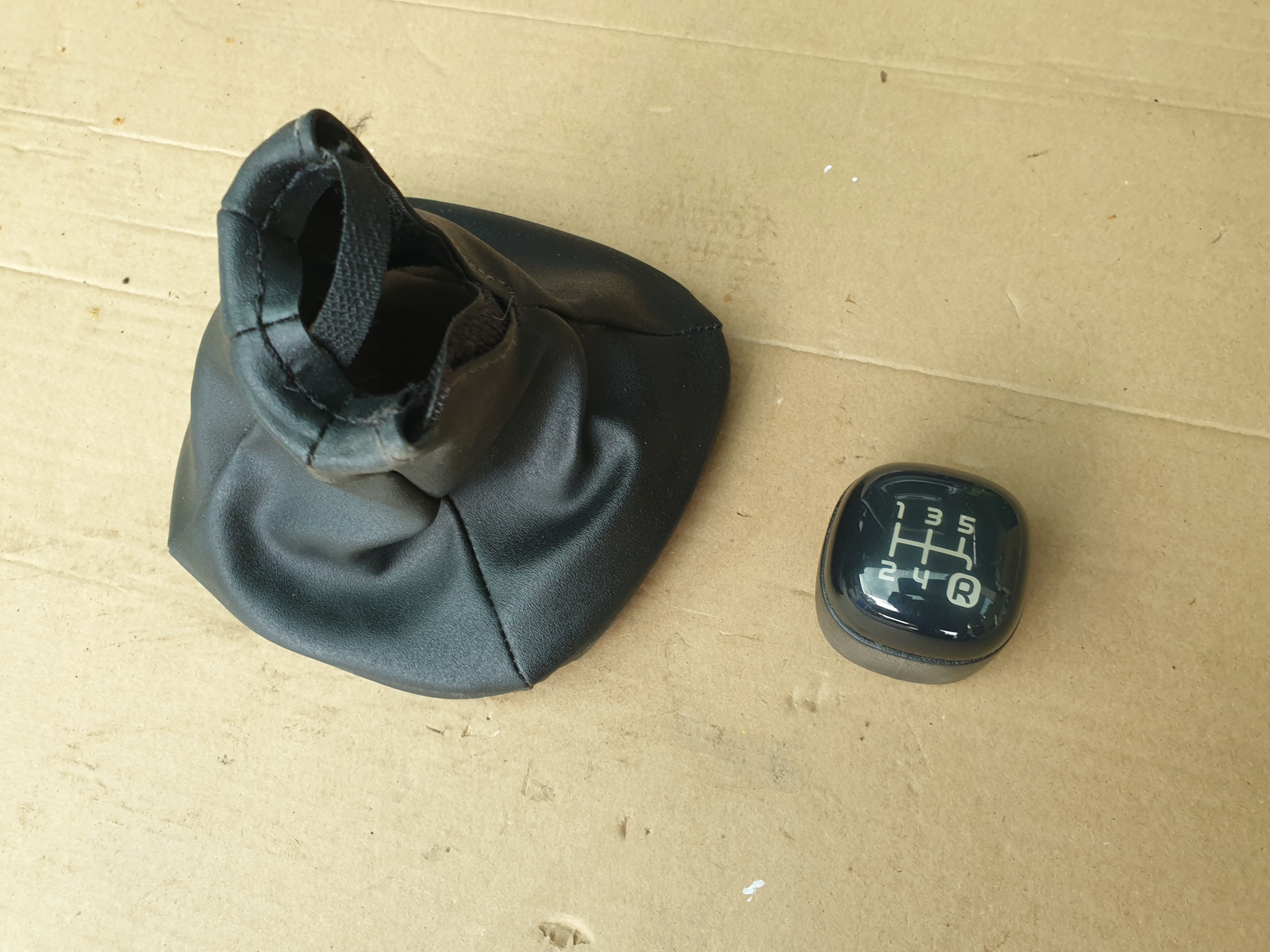 Pomello ghetta FIAT PANDA III 3 2012