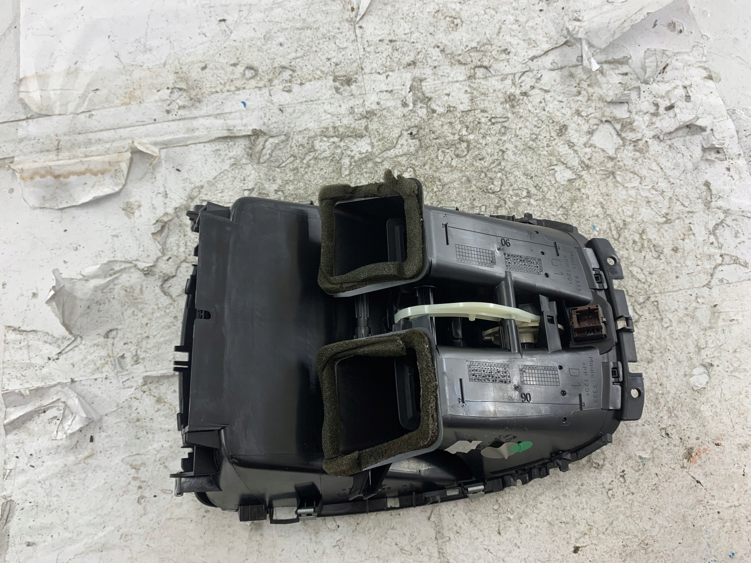 PEUGEOT 207 grid air conditioning devices central