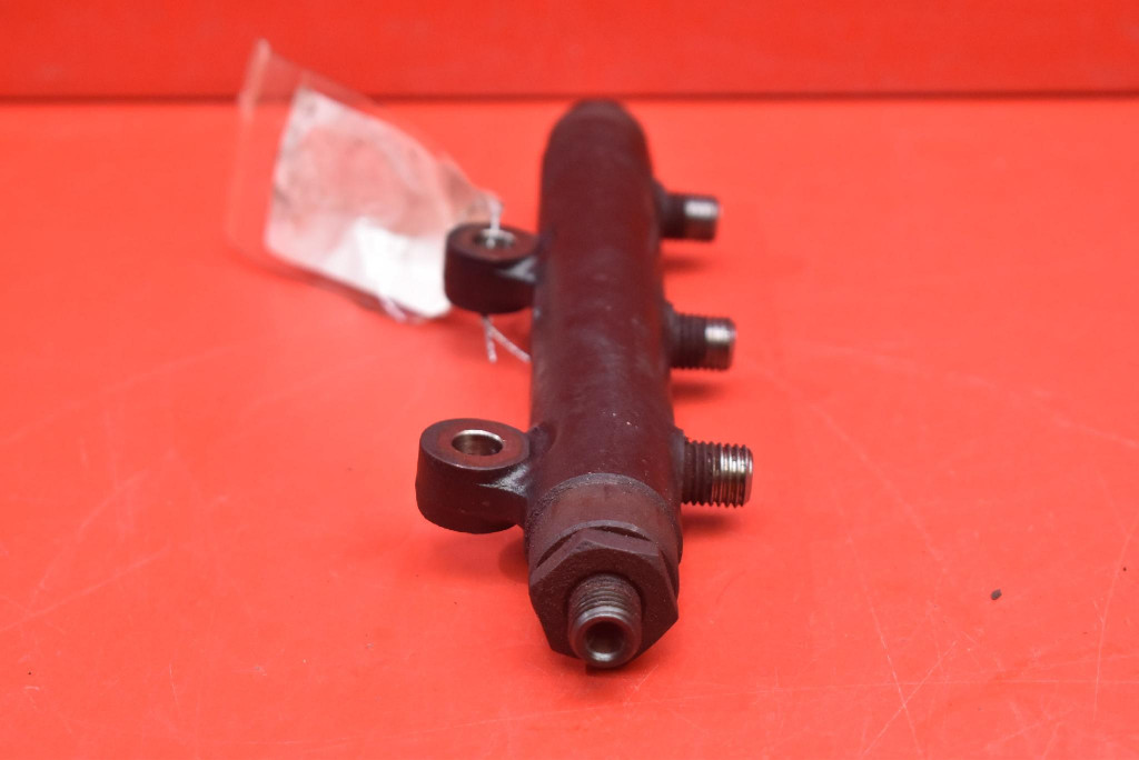 топливная рейка 7H2Q-9D280-DD Range Rover Sport 1 и L320 2.7 TDV6 190 ЛС